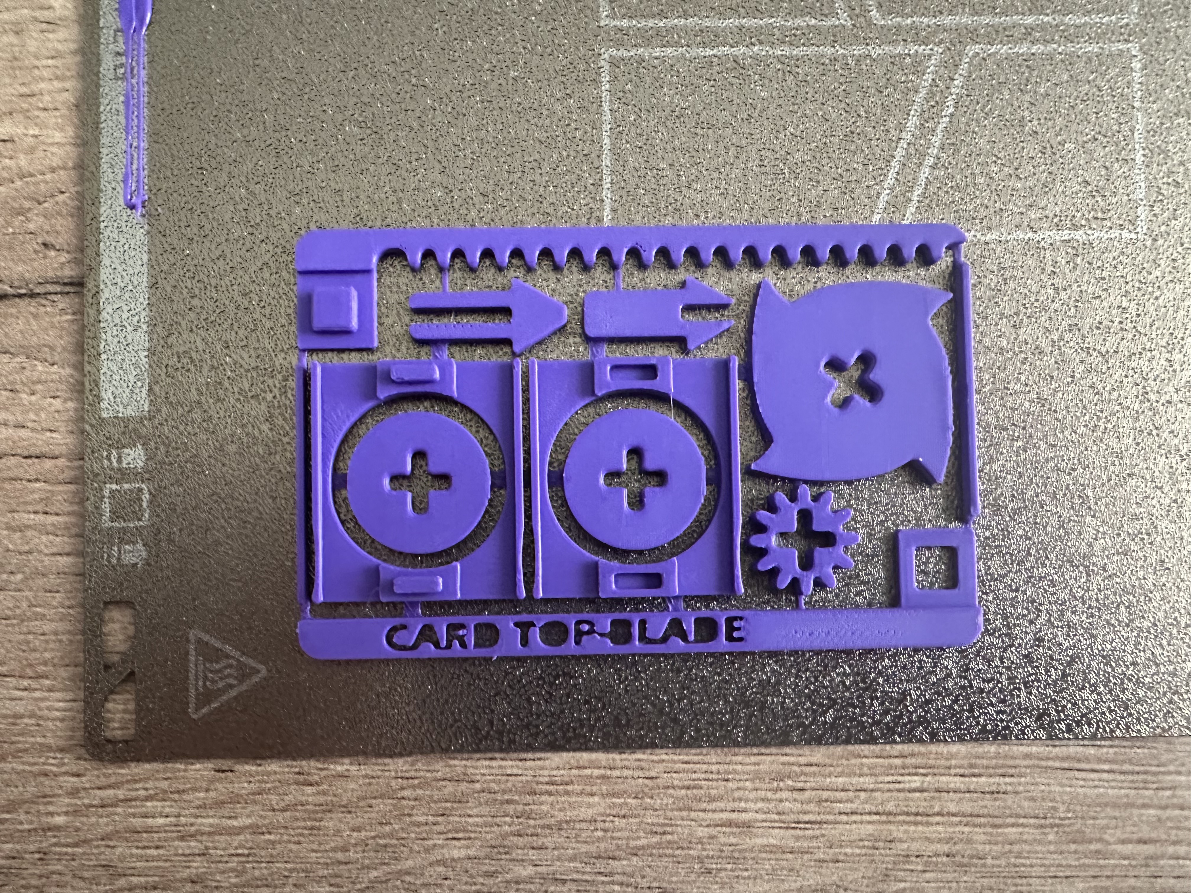 Card Topblade - Beyblade in a card
