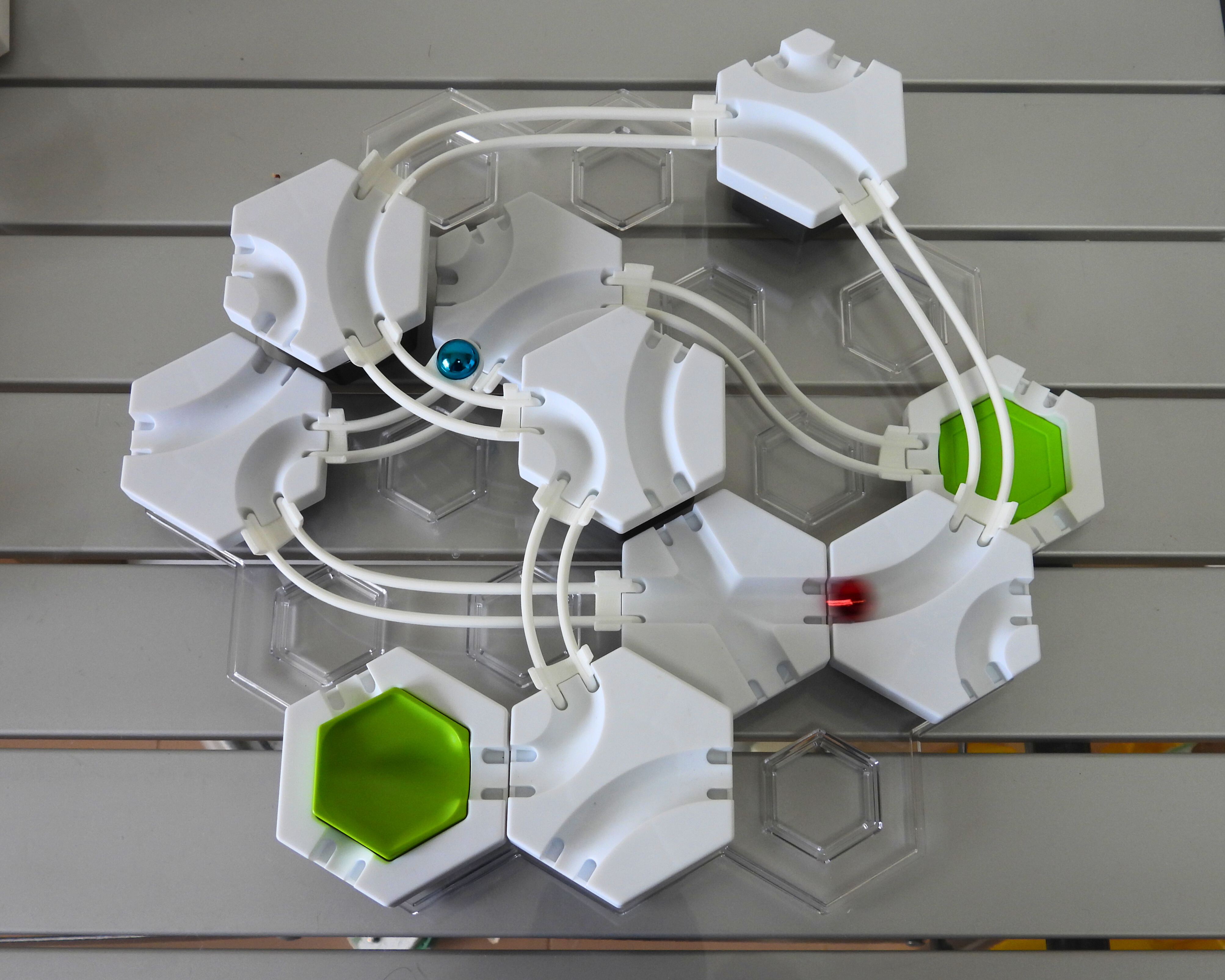 Curved Rails for Gravitrax