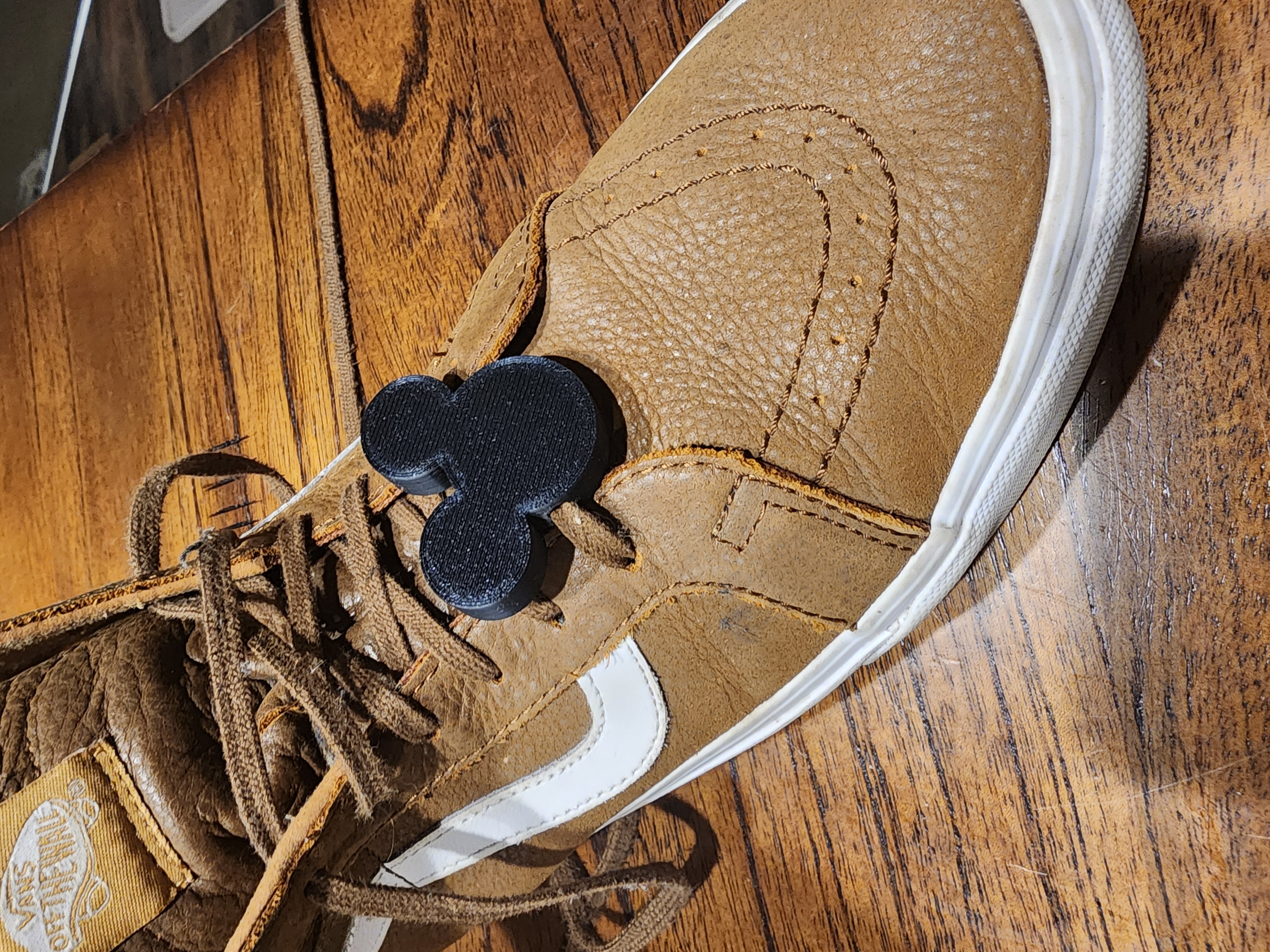 Mickey shoe bling