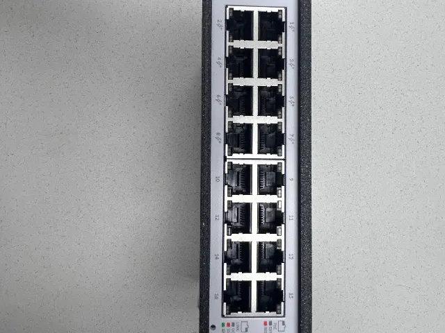 Ubiquiti Switch Lite 16 PoE 10 inch Half Rack Mount