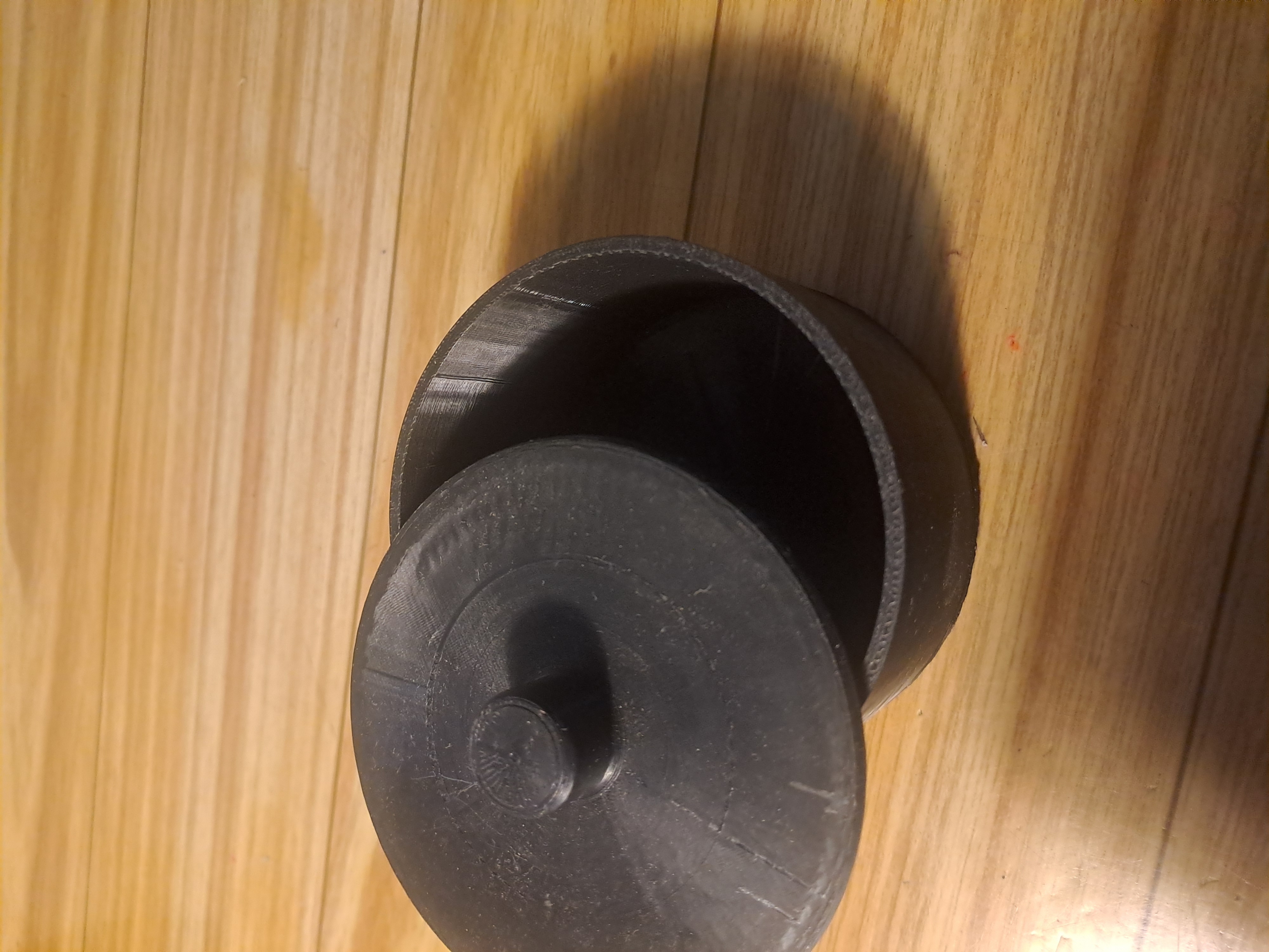 Simplistic Bowl with Lid