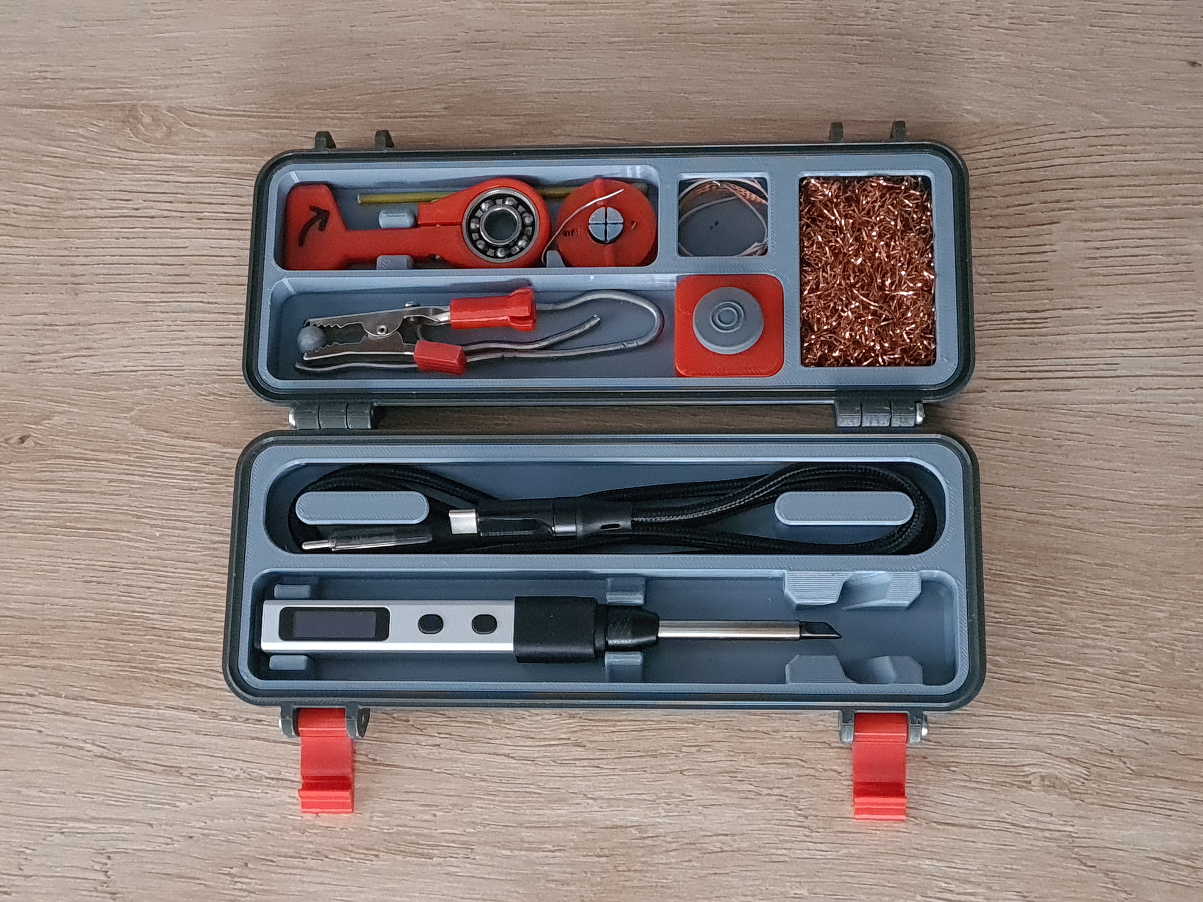 Rugged Multipart Case Inserts for FMchip FM03