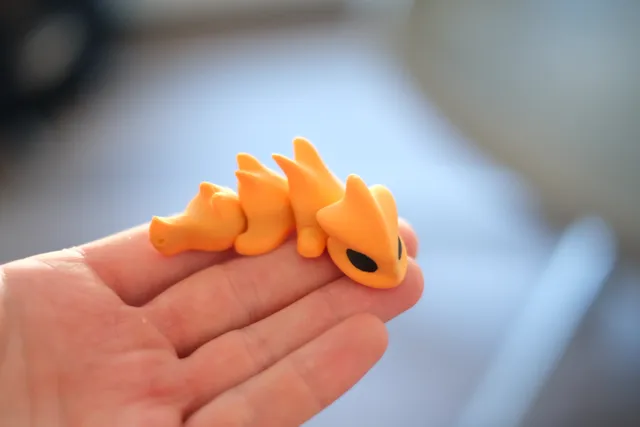 Mini zglobni zmaj (magnet/privezak)