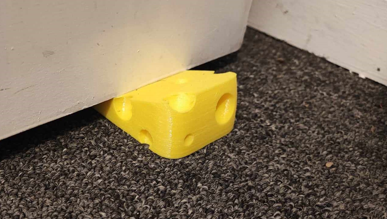 Miniatura 2 do modelo 3D Cheesey Doorstop