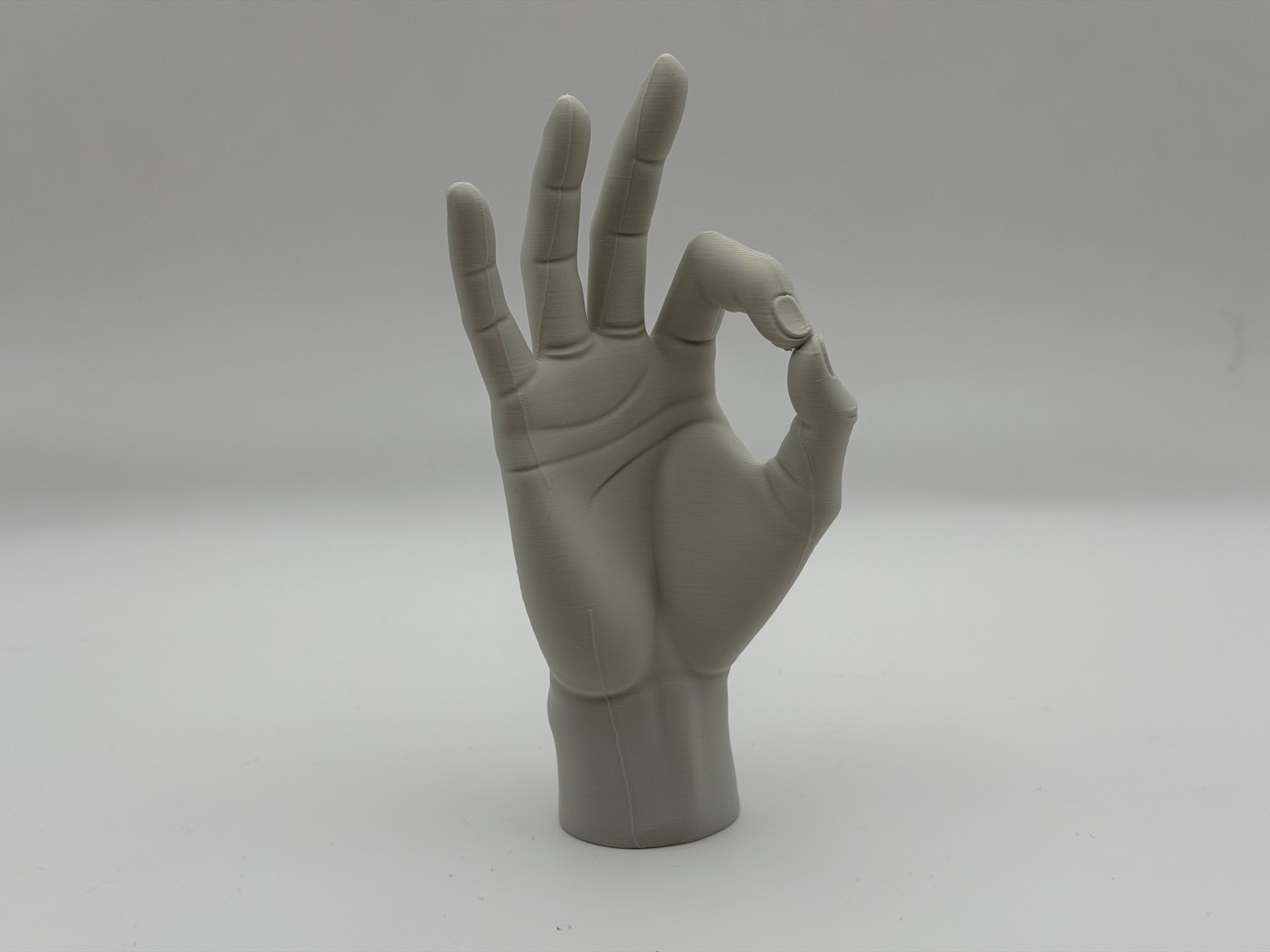 Miniatura 2 do modelo 3D OK Hand Decor