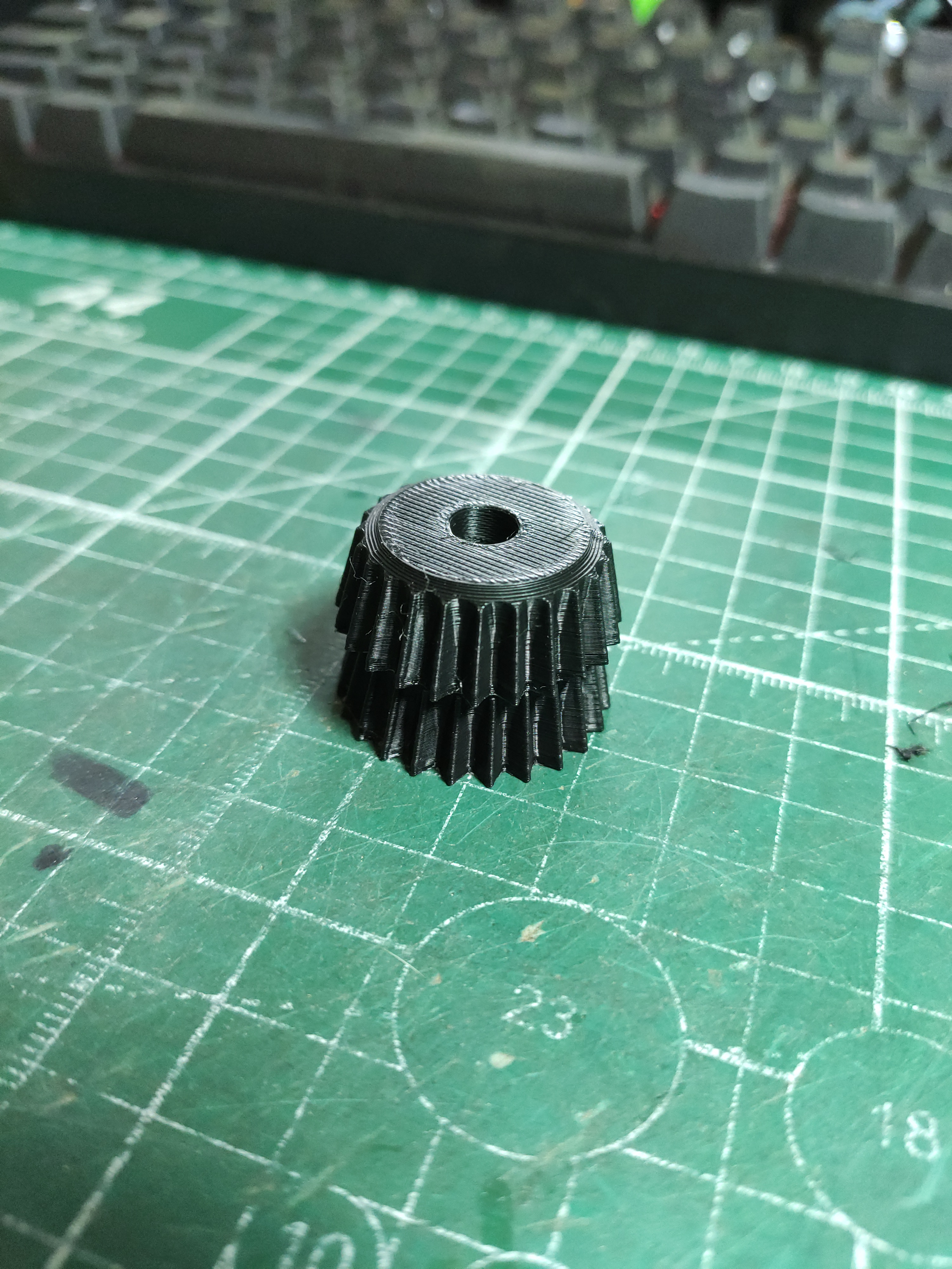 magnetic atomizer stand — thumbnail 3