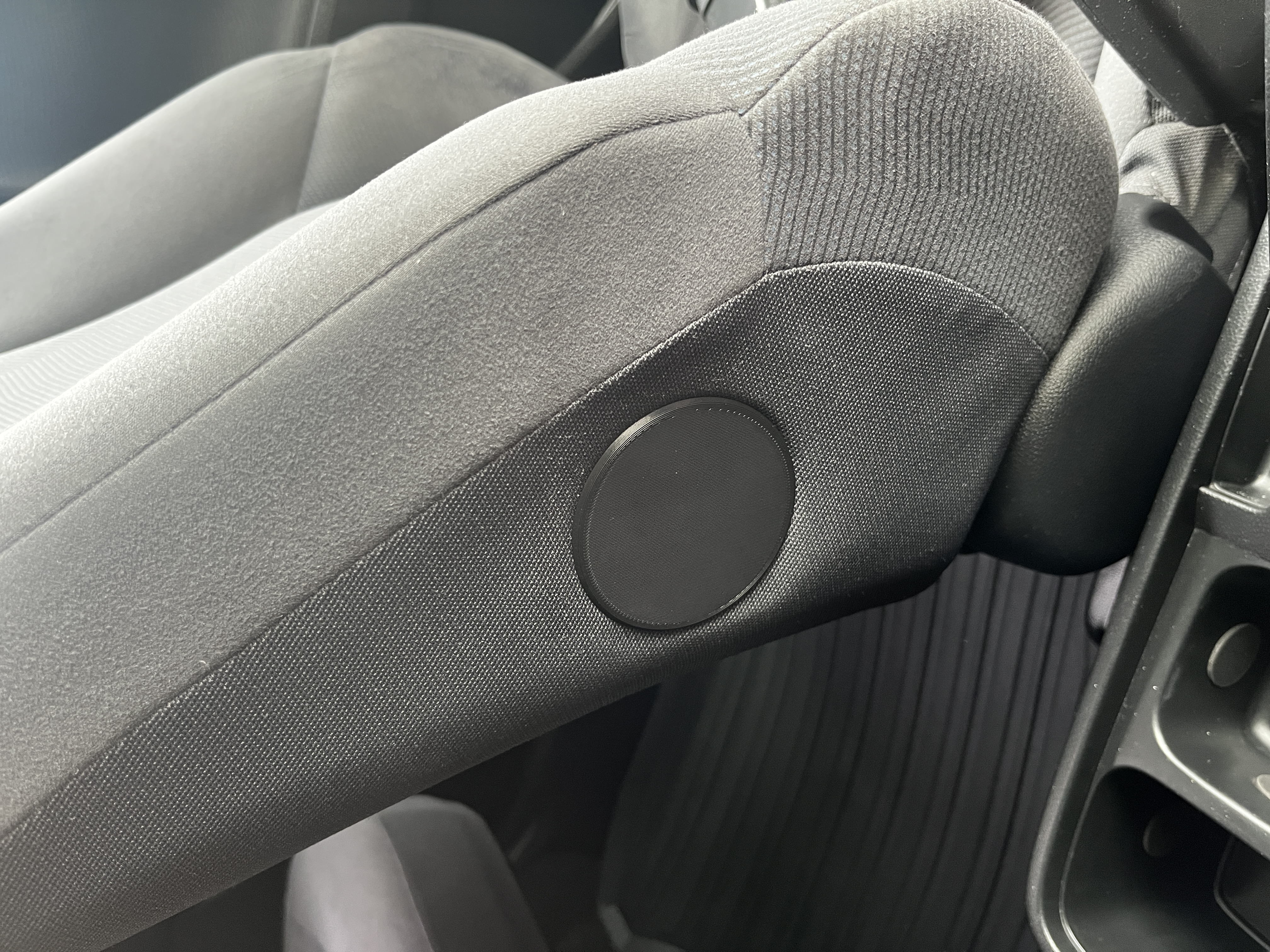 Driver's Seat Armrest Plug - Honda Fit GE (2nd Generation)