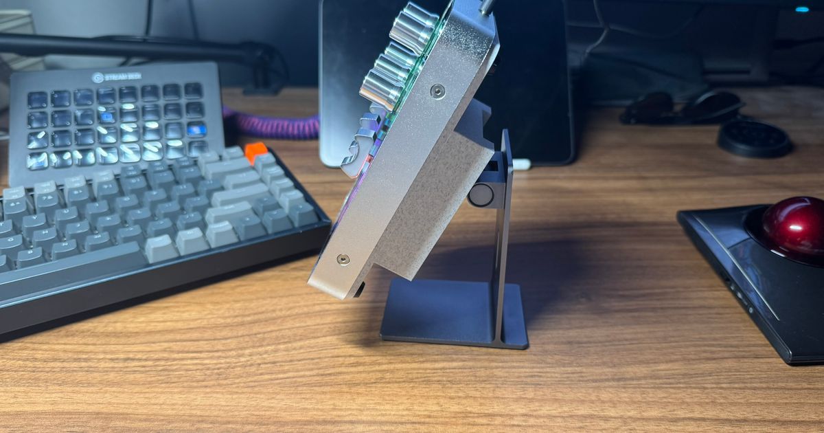 PCpanel pro stand adapter by BUFU | Download free STL model ...