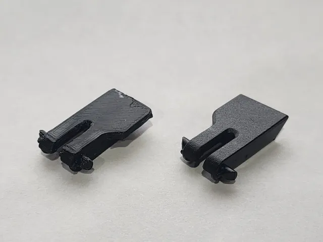 Logitech G19 Keyboard foot