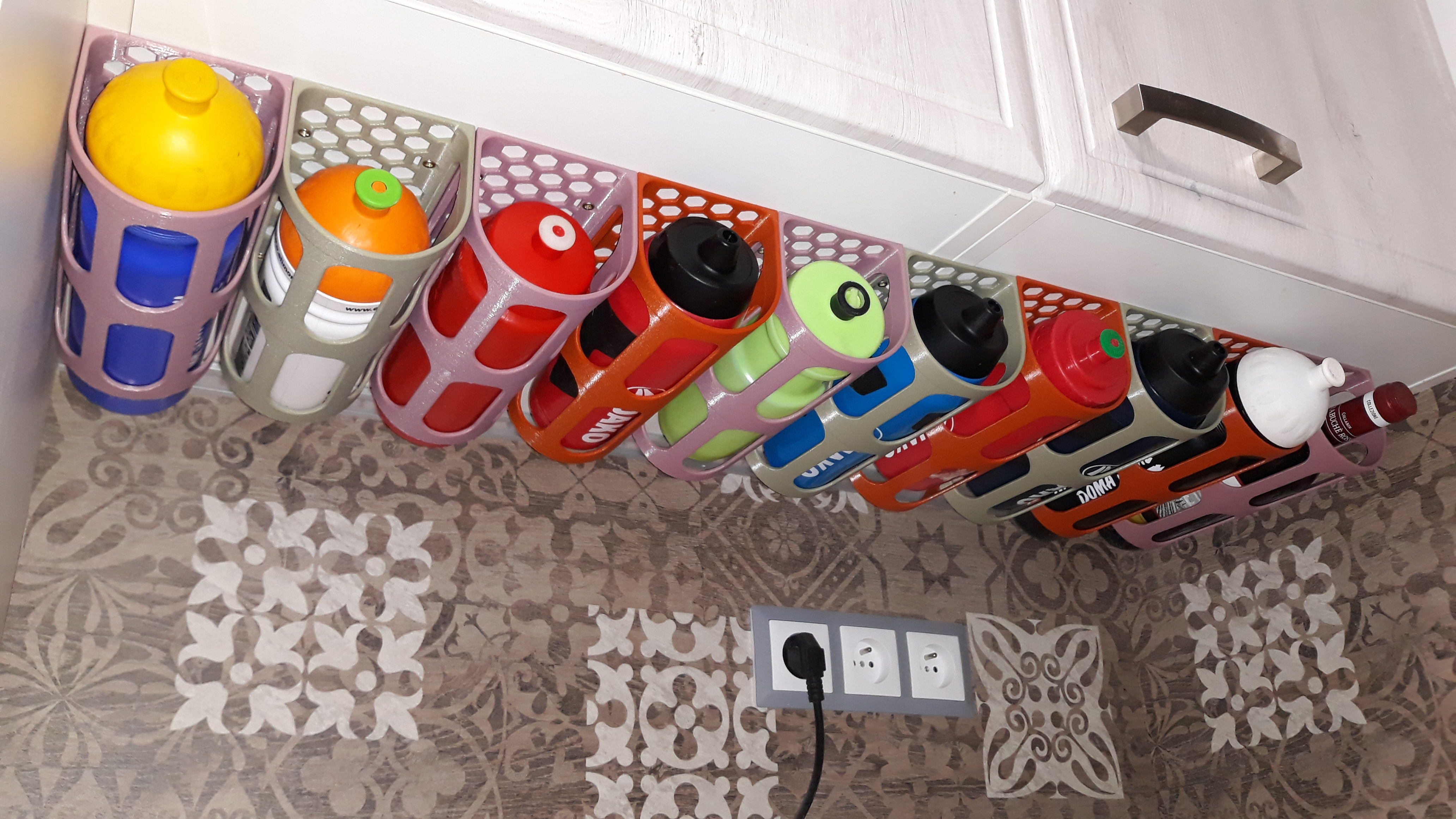 Under Desk holder for bottle
