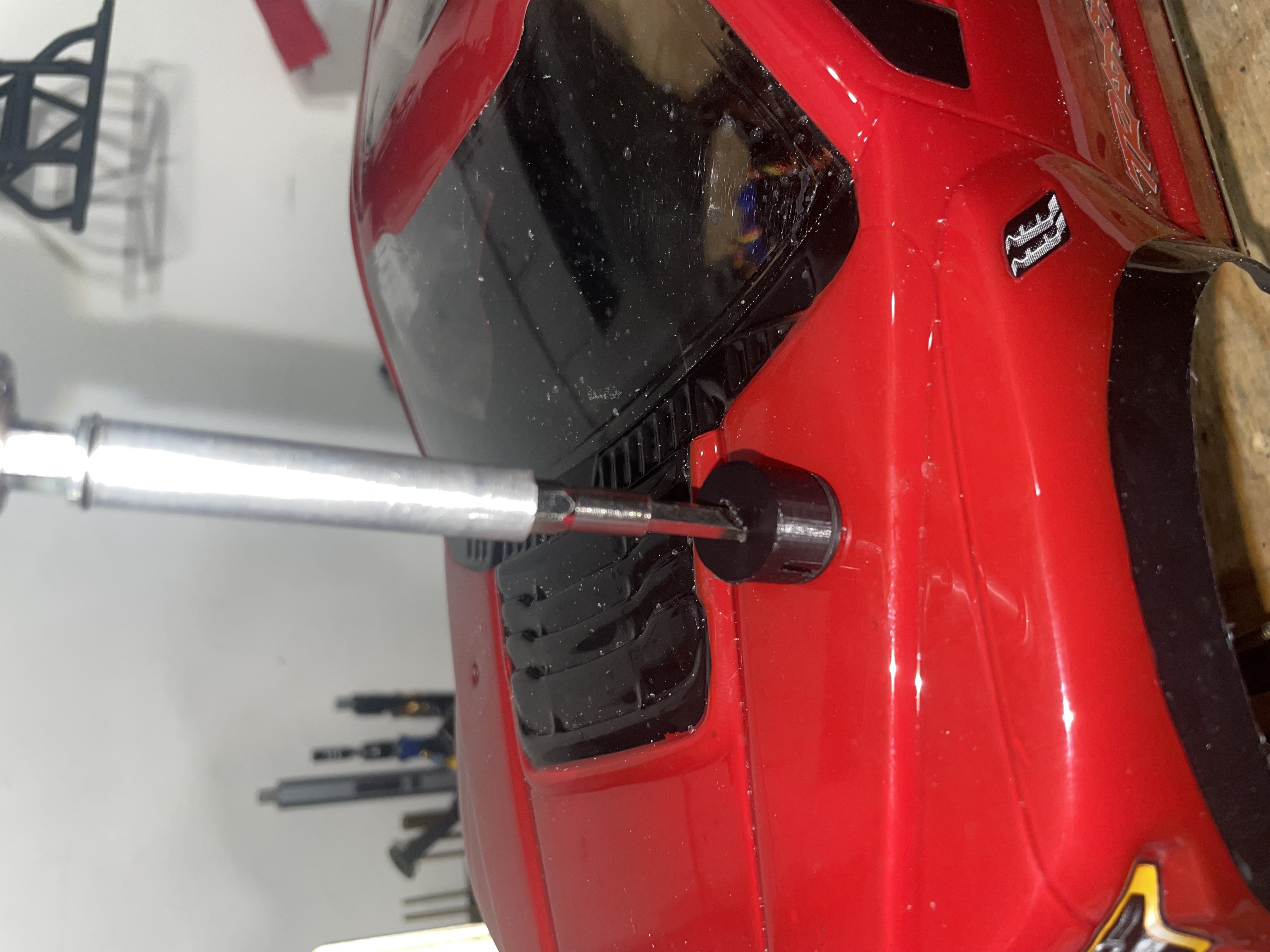 Pro-Line body mount tool for flathead screwrivers