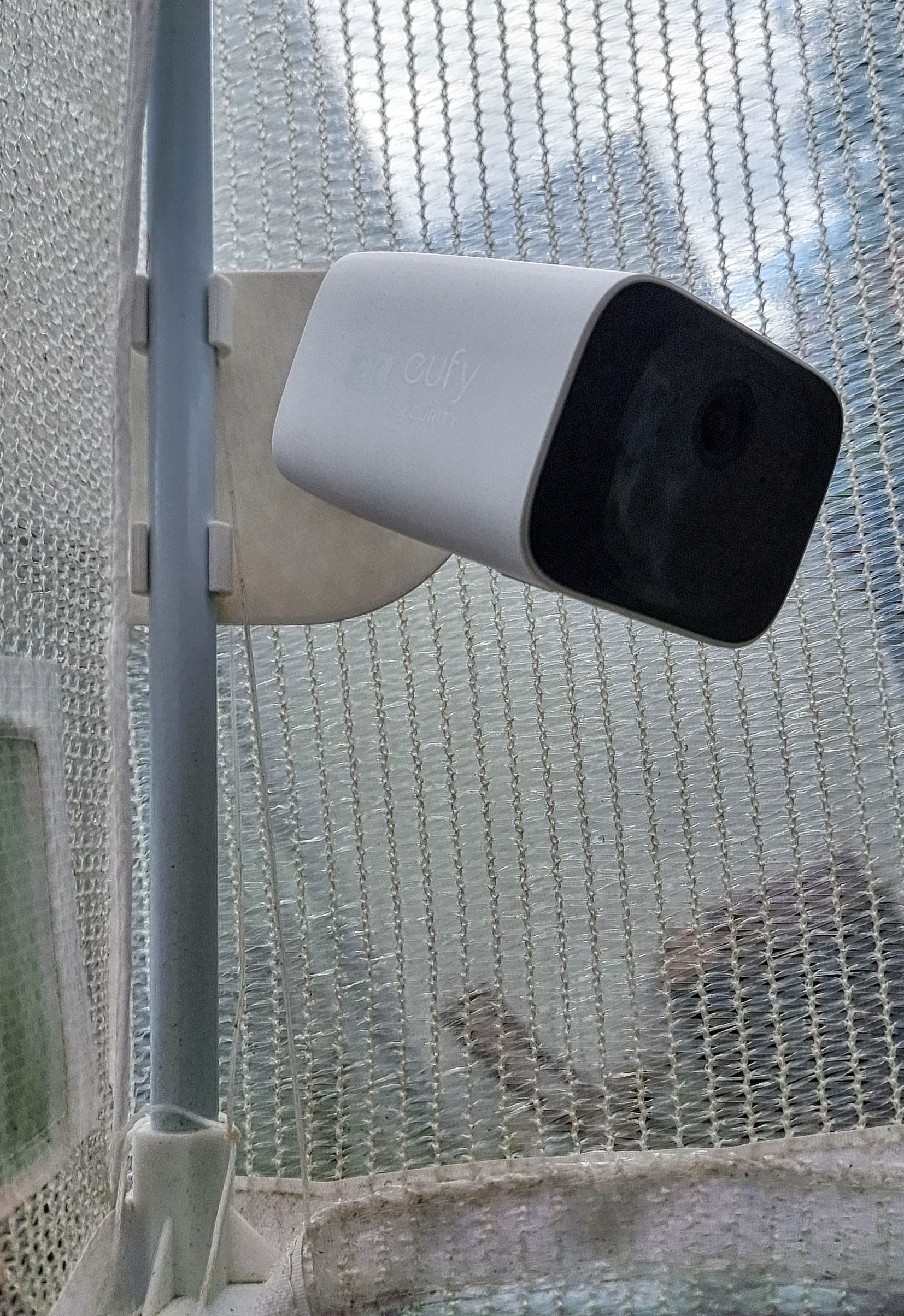 Vegepod cover mount for Eufy Solocam C210