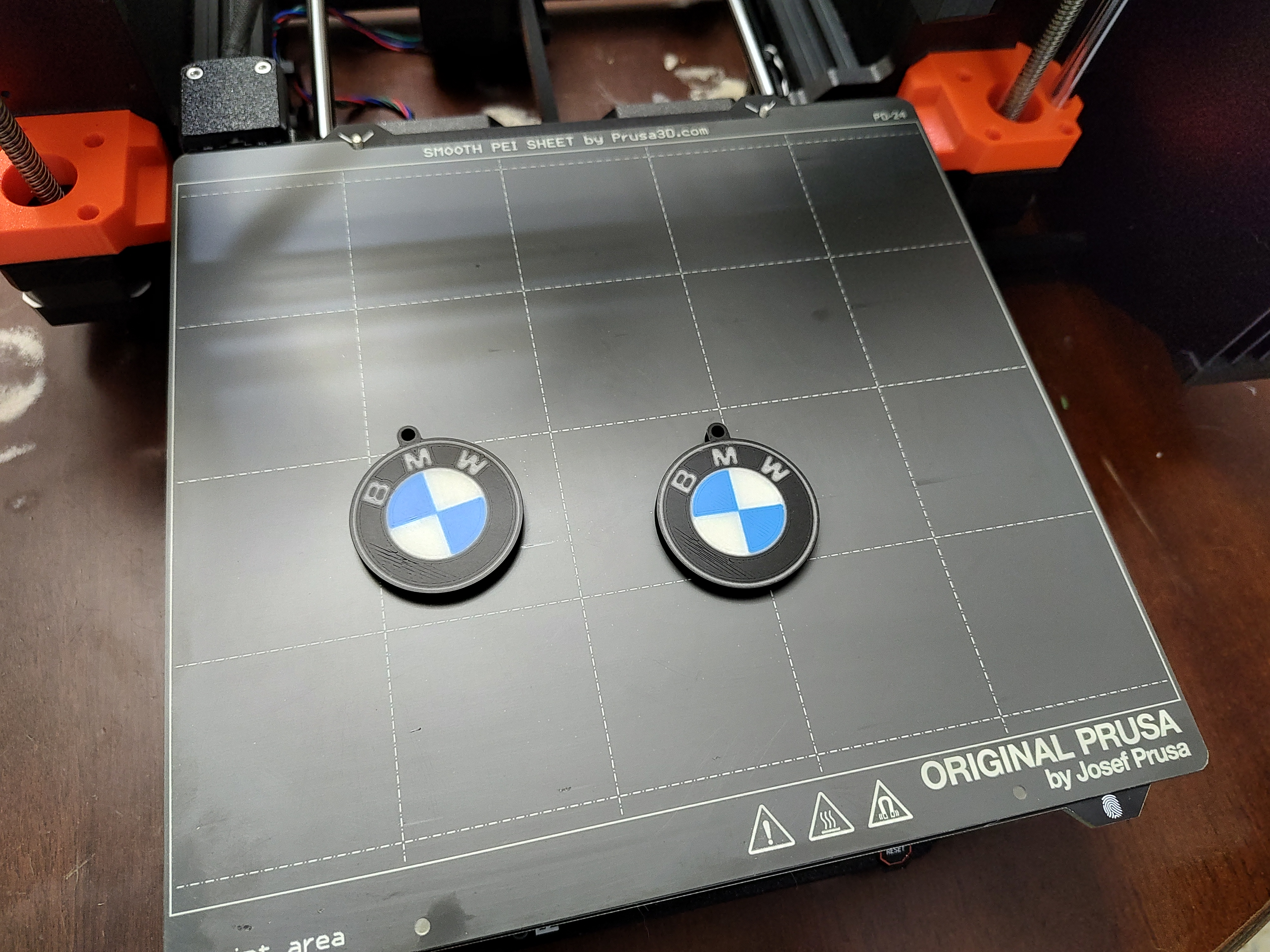 BMW keychain (multimaterial)