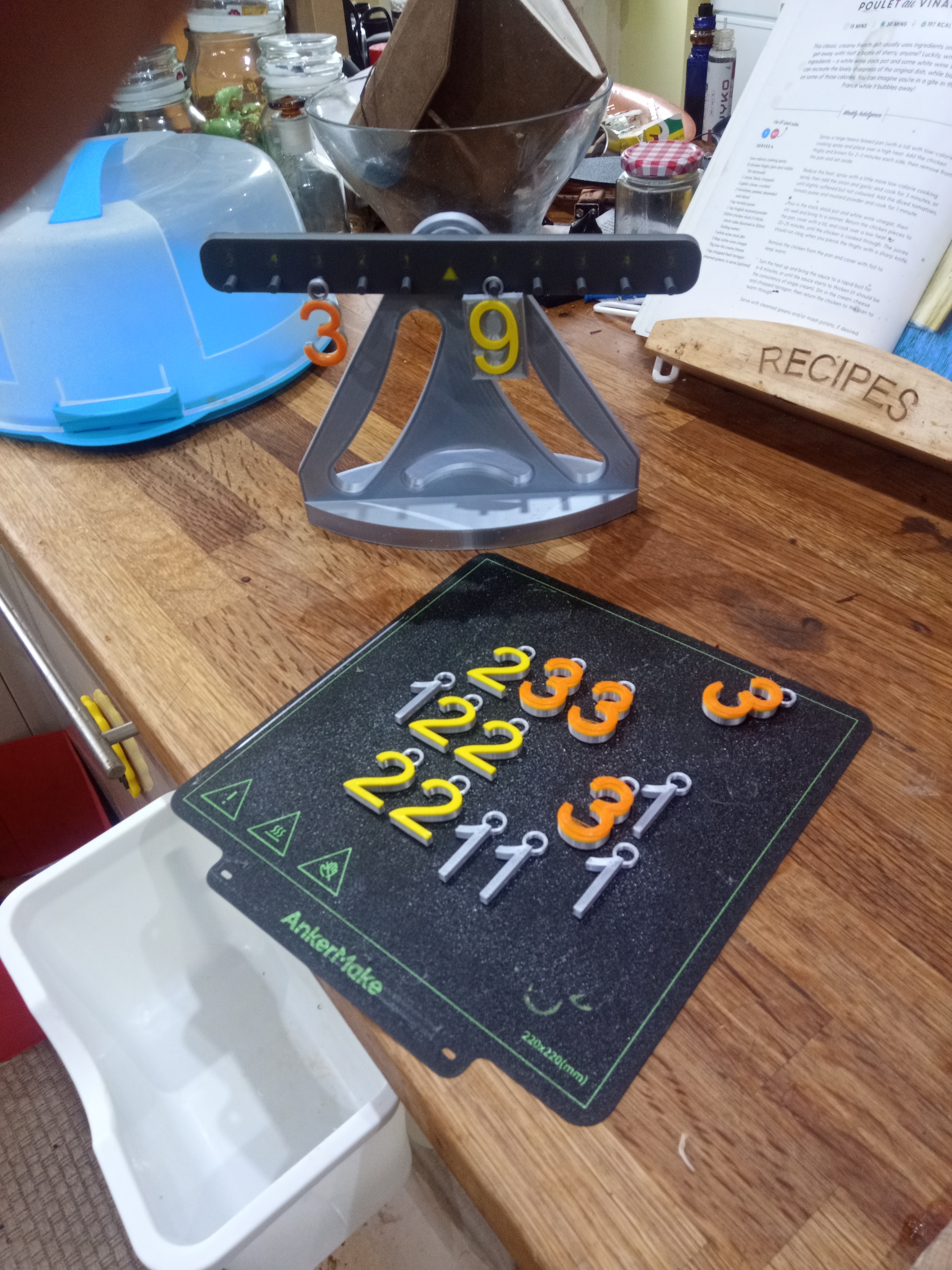 Number balance remixed — miniatura 2