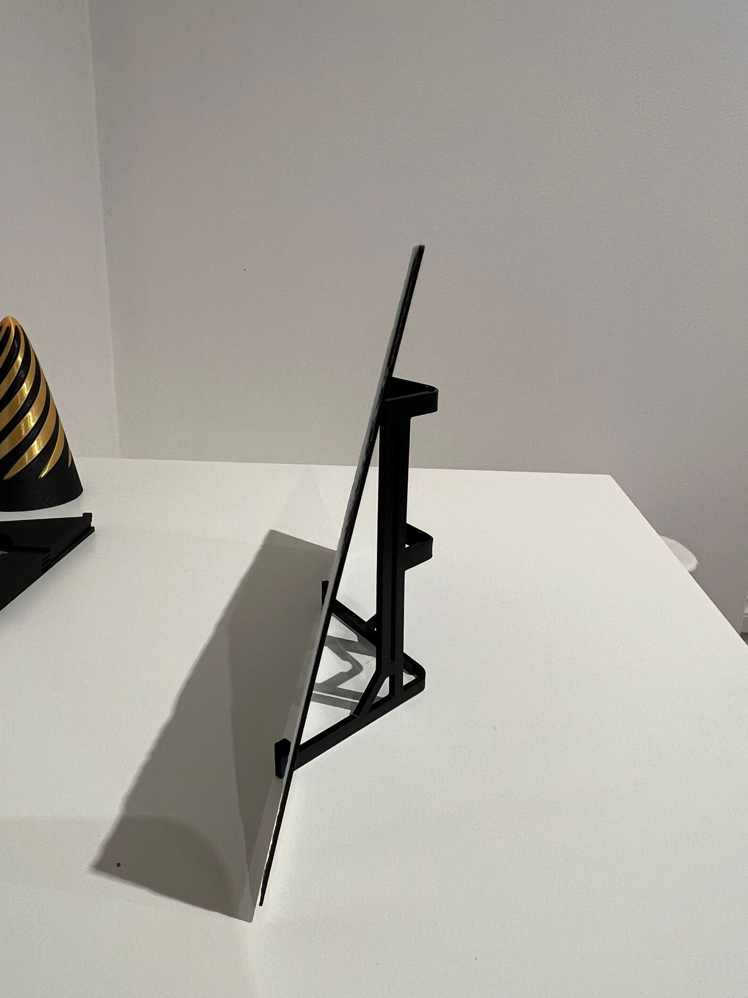 Miniatura 4 do modelo 3D Versatile HueForge Stand