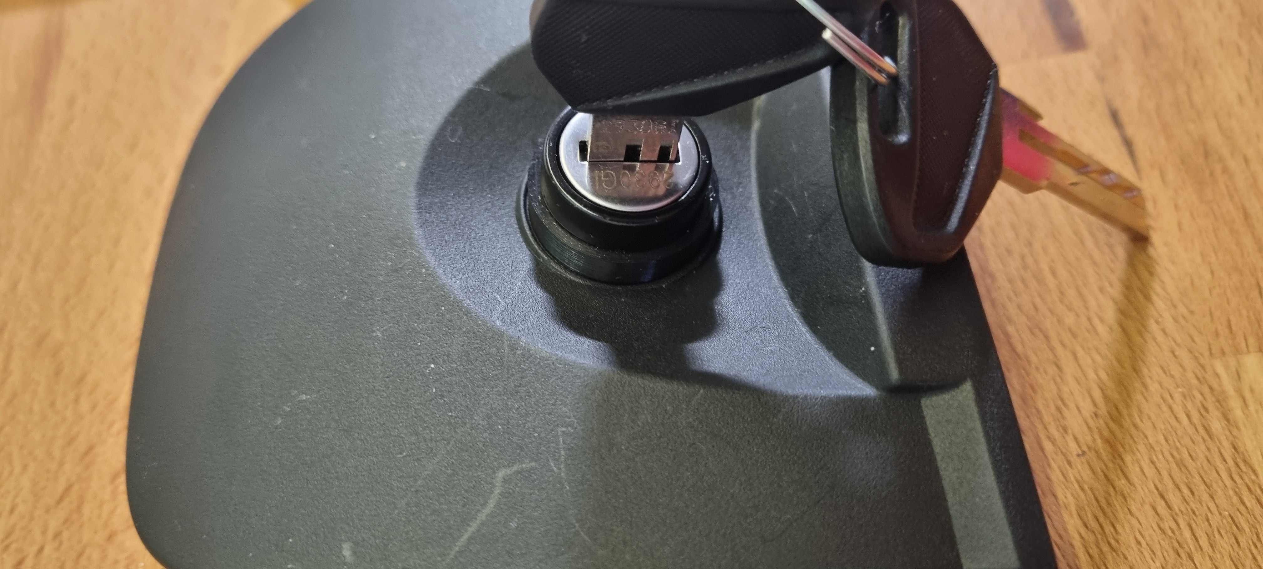Reduction for use of Kappa lock in topcase from Shad