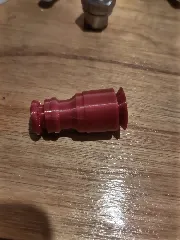 Omnidirectional spraying nozzle with Gardena connector