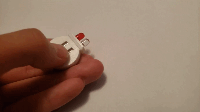 Miniatura 2 do modelo 3D Keychain Dual-LED Flashlight
