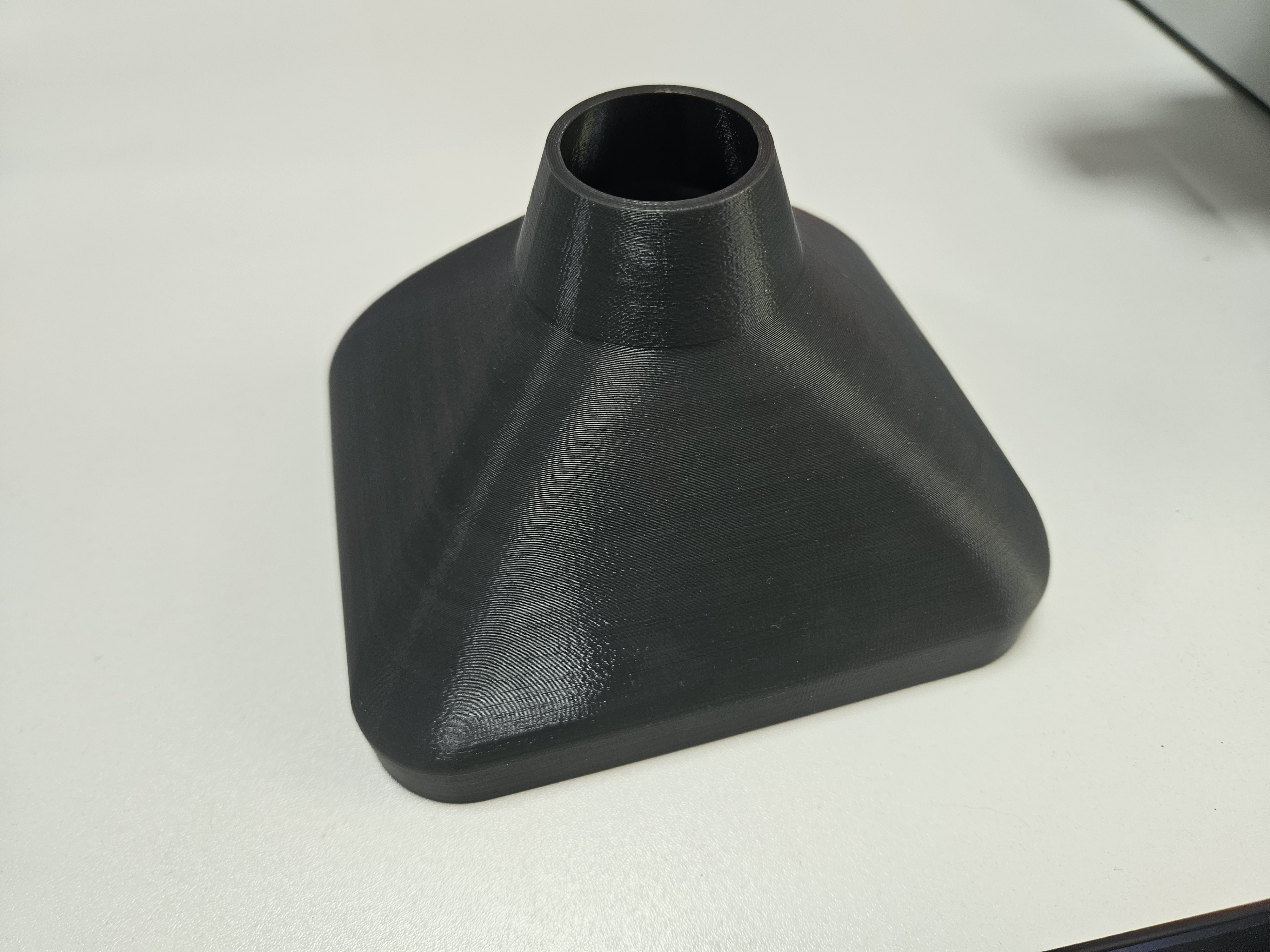 Small parts packing funnel