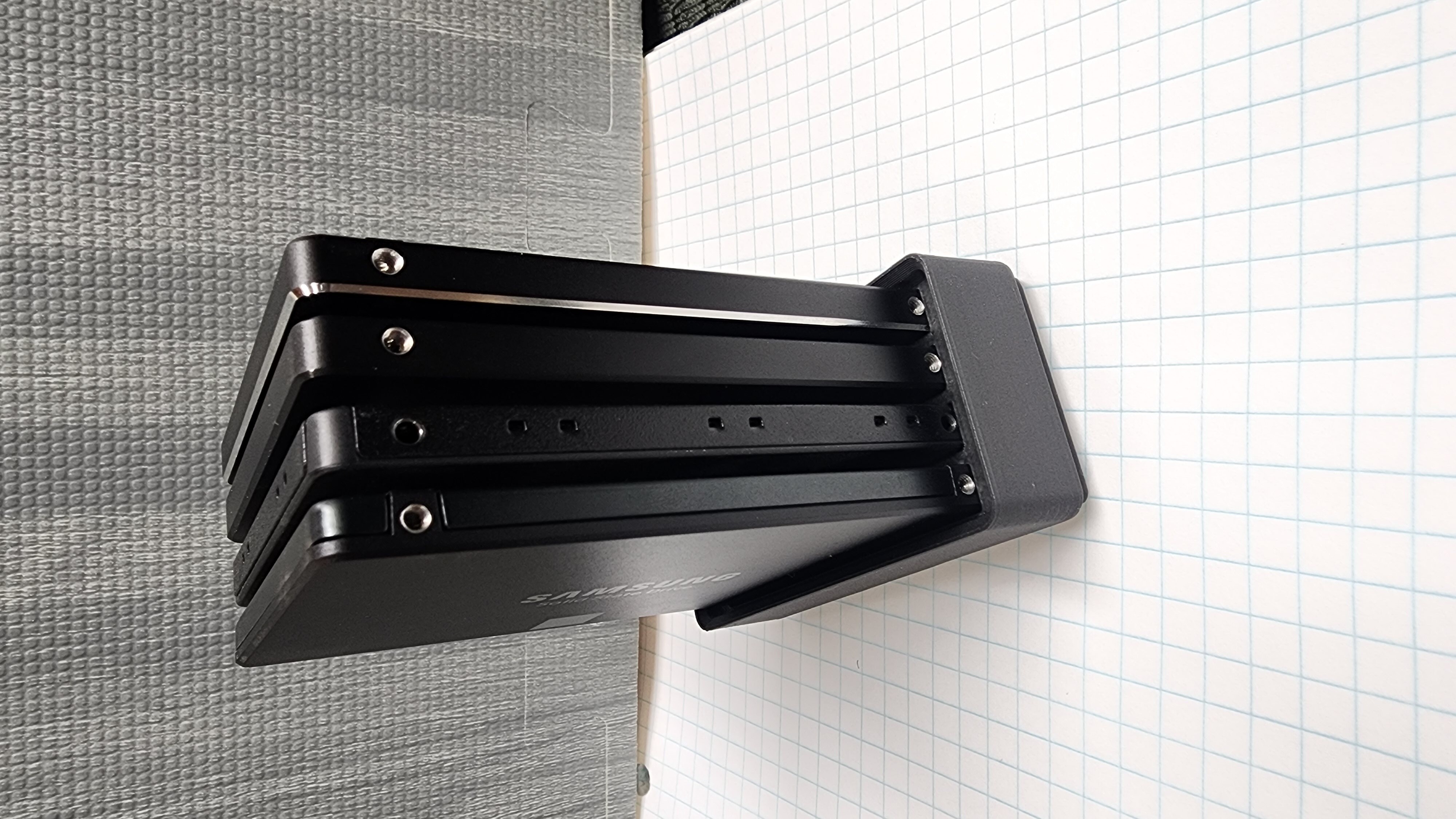 Gridfinity 2.5" hdd/ssd holder