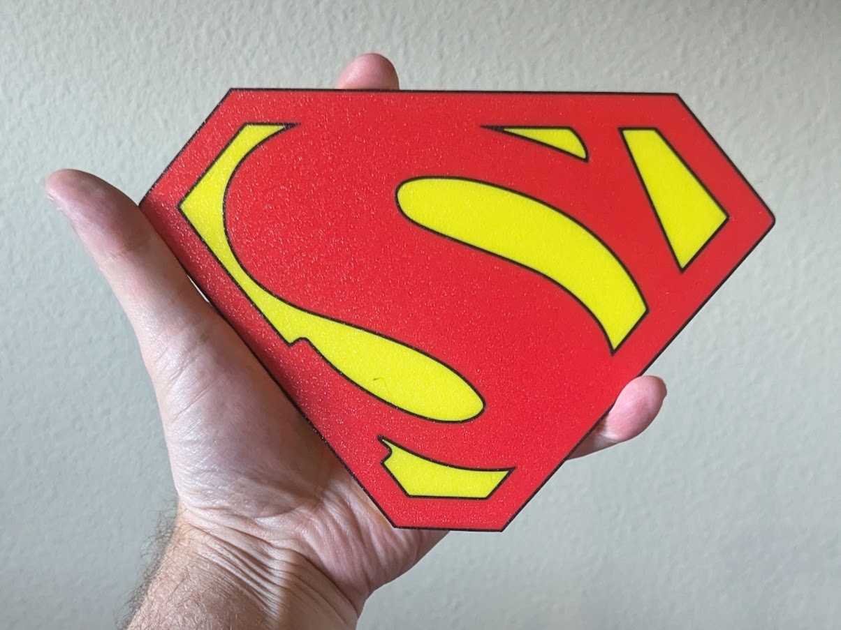 Earth-Two Superman shield