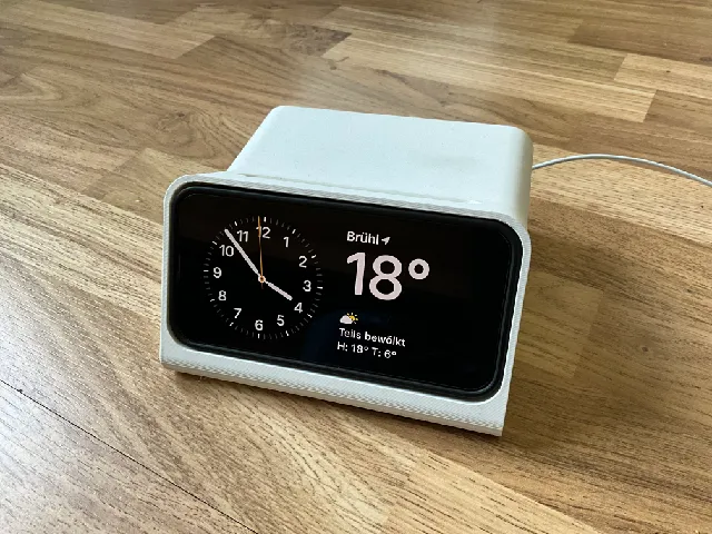 iPhone 13+Case Standby Mode Dock Alarm Clock