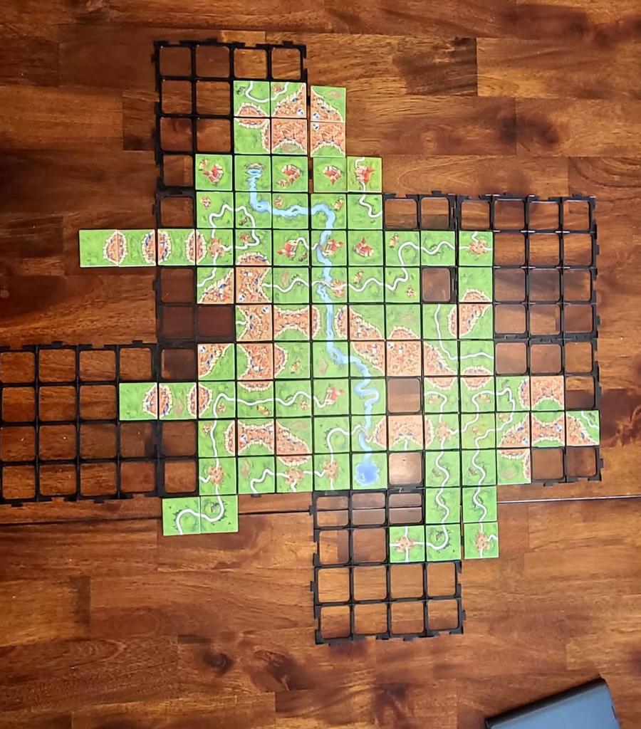 Box for Carcassonne tiles (4x4) with tiles