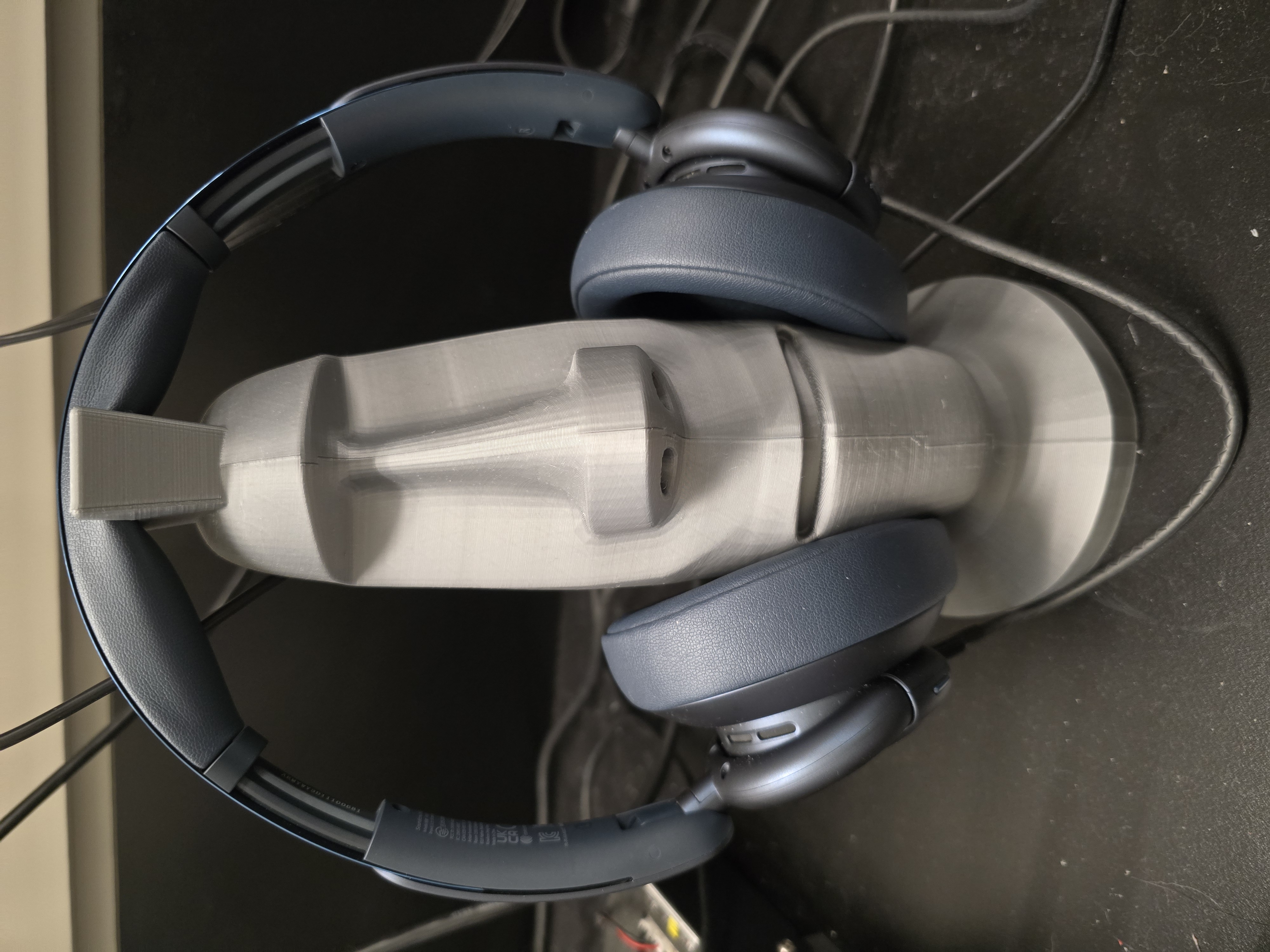 Moai statue headphone stand