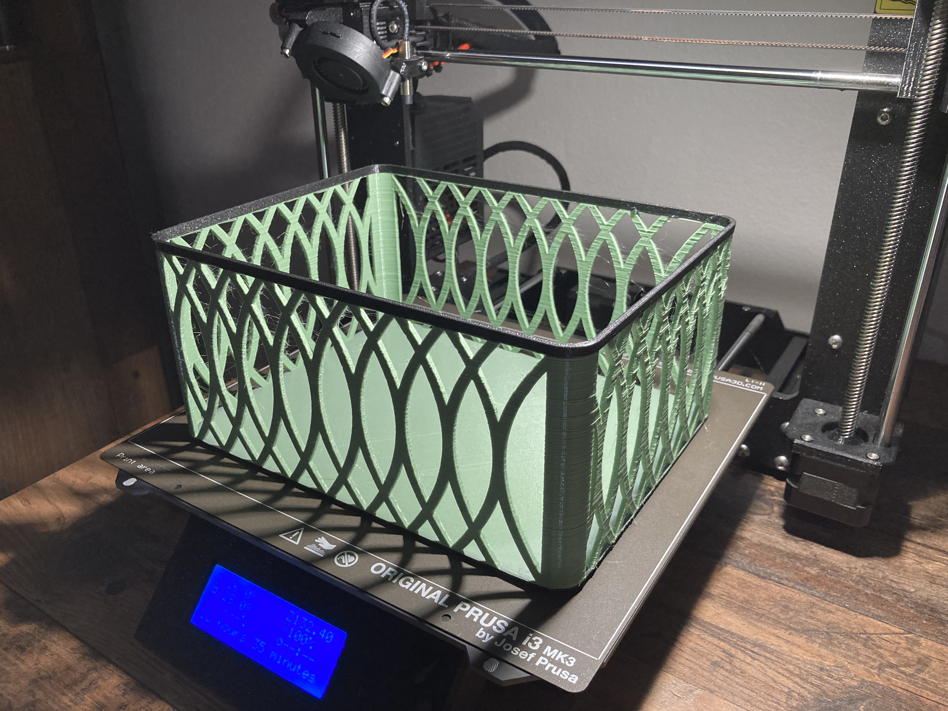 Miniatura 3 do modelo 3D Decorative basket / box