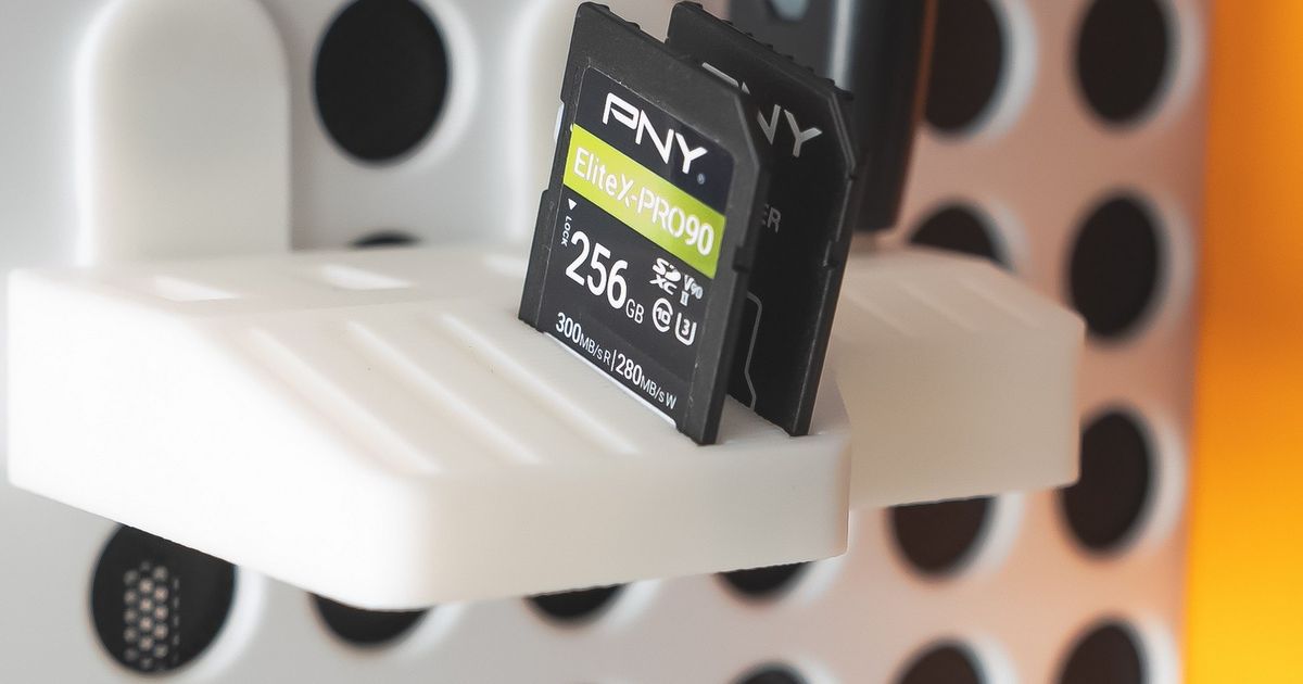 USB Keys & SD Cards Holder - Qube 500 by Modokits | Download free STL ...