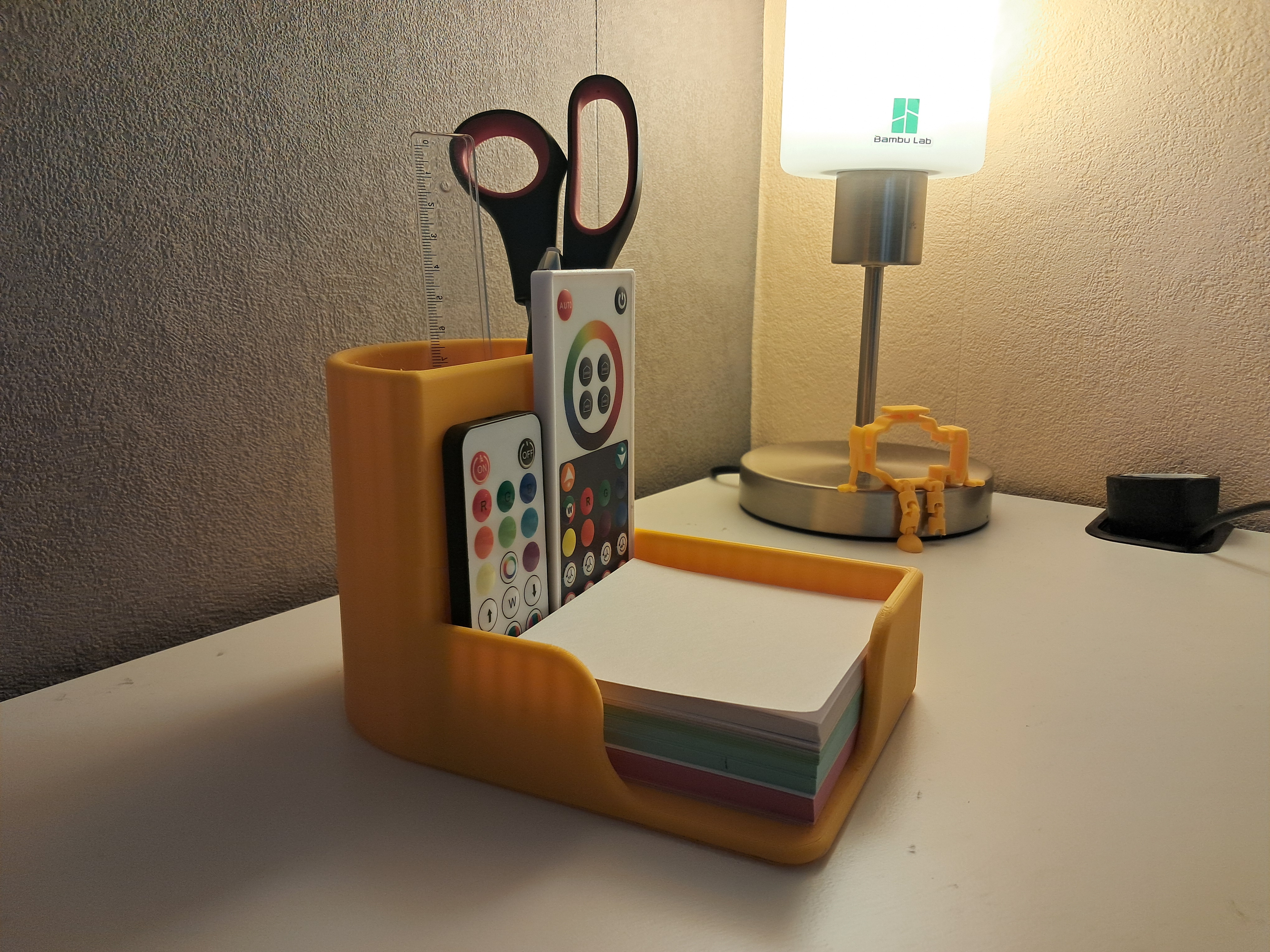 desk_organizer_pens_notes