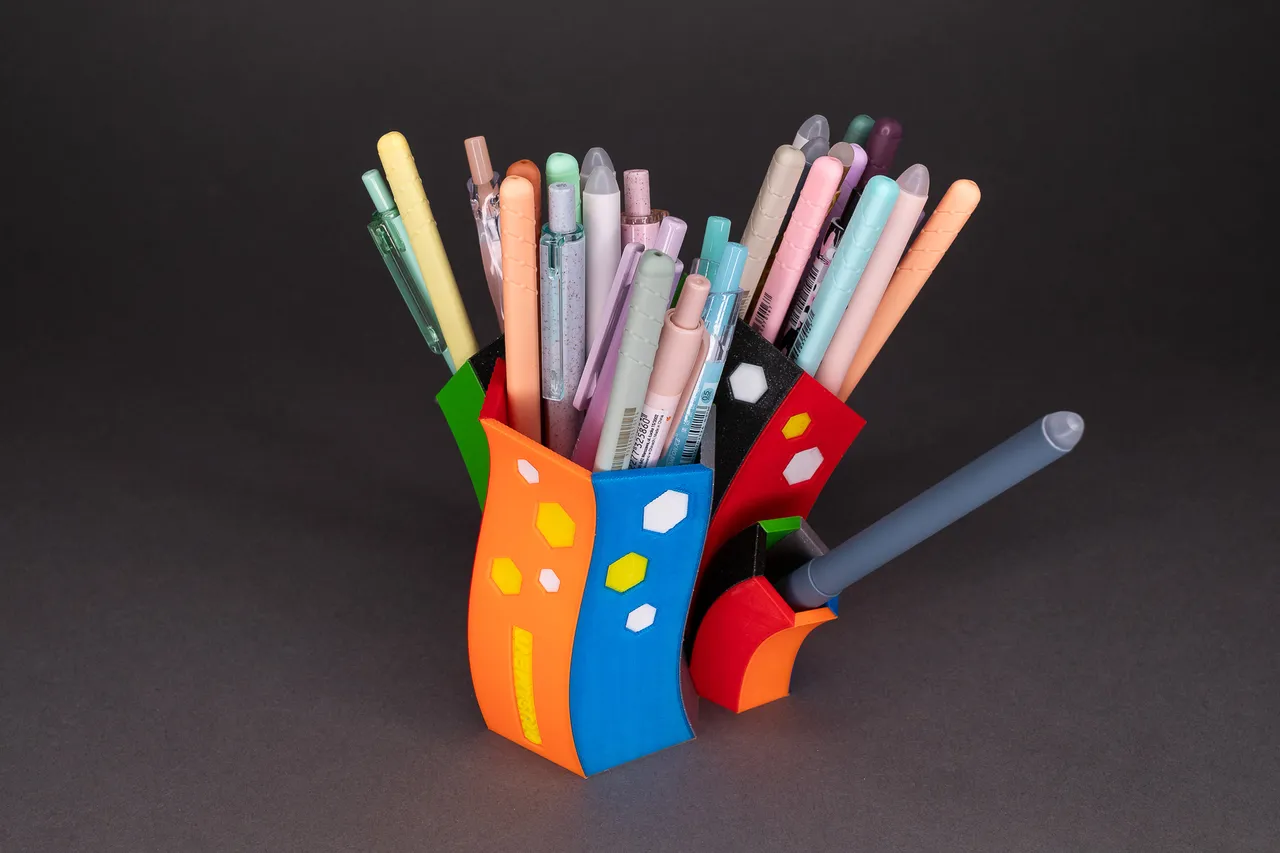 Hexagonal Pen Holder 4T&8T INDX by Prusa Research | Download free