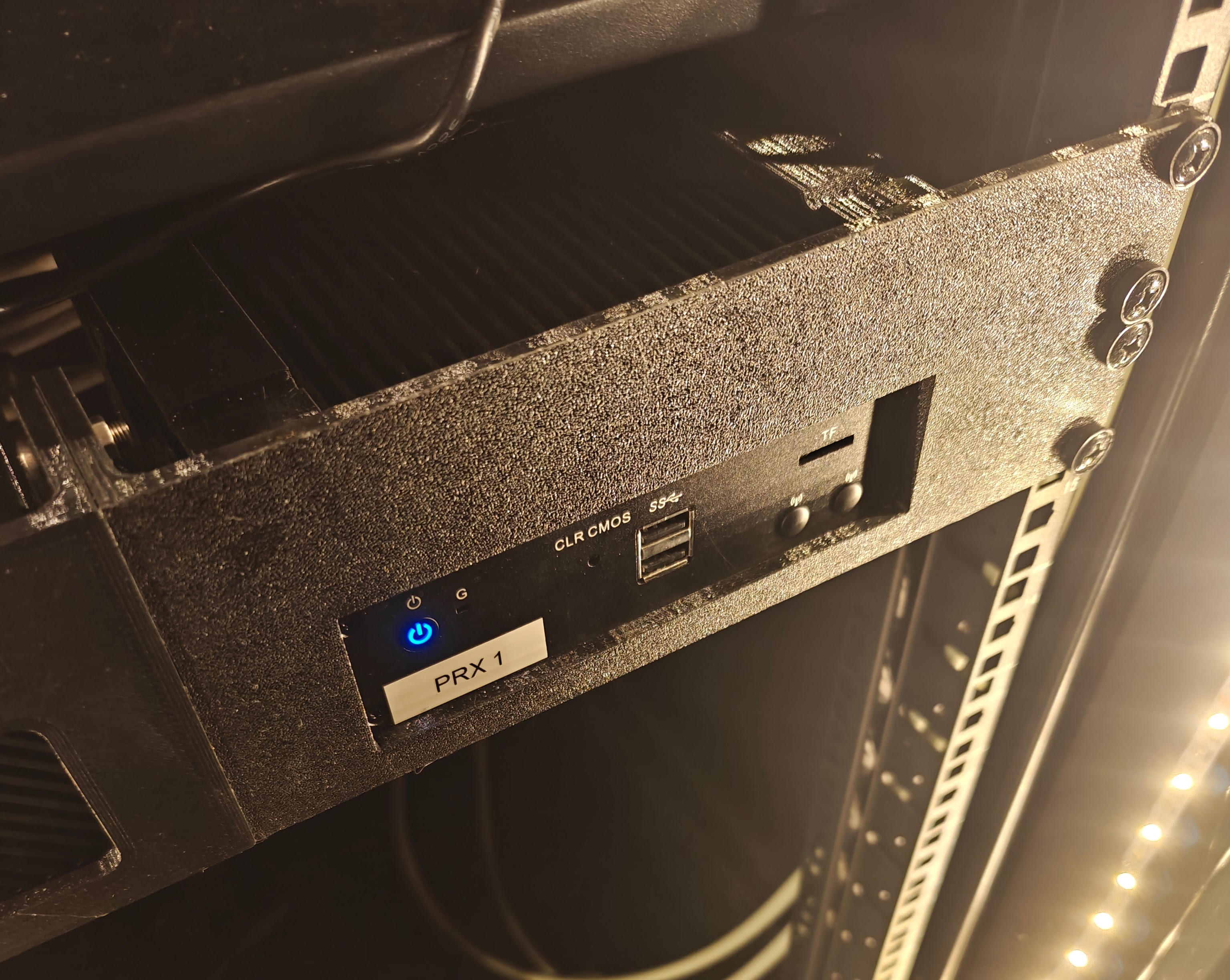 19" rack CWWK/Topton Mini PC mount 2u