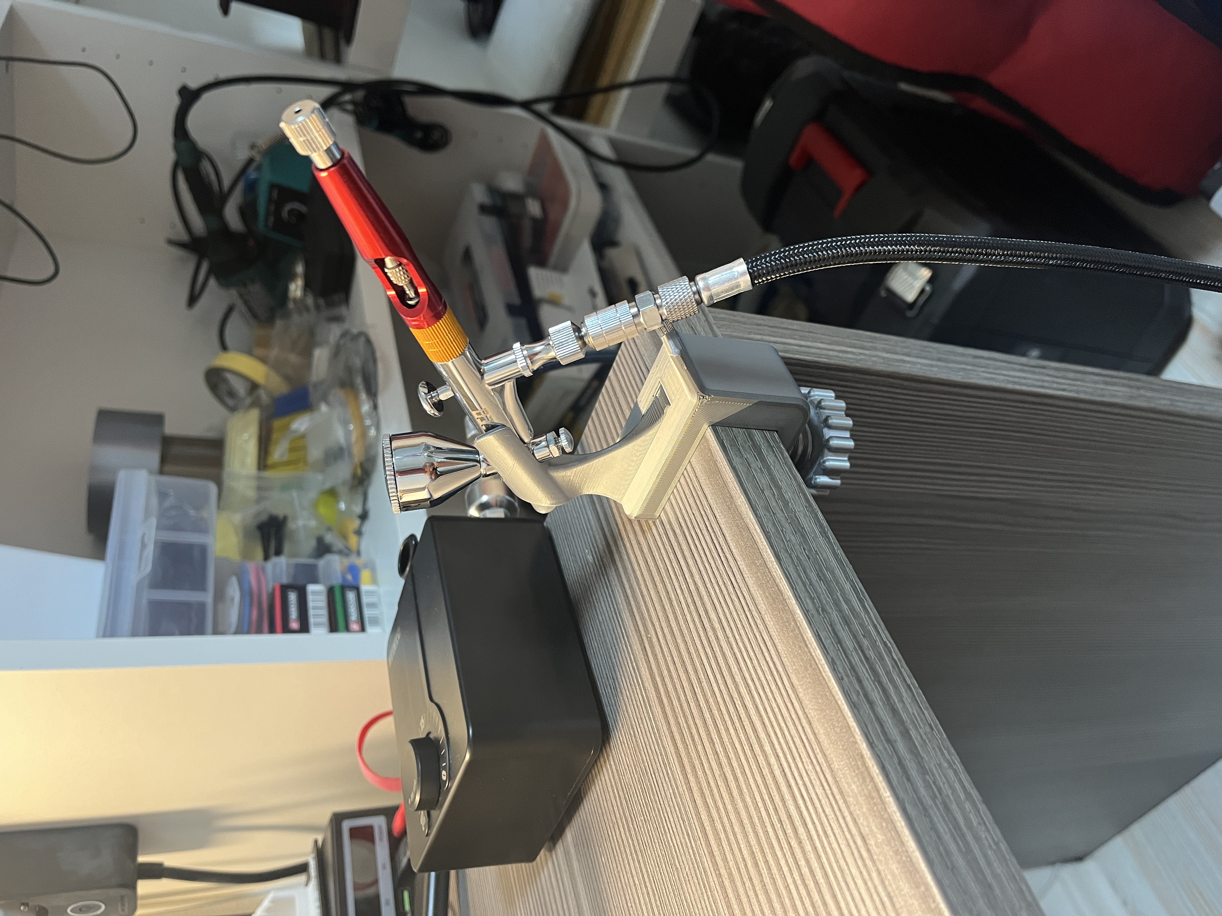 NEOECO airbrush desk stand