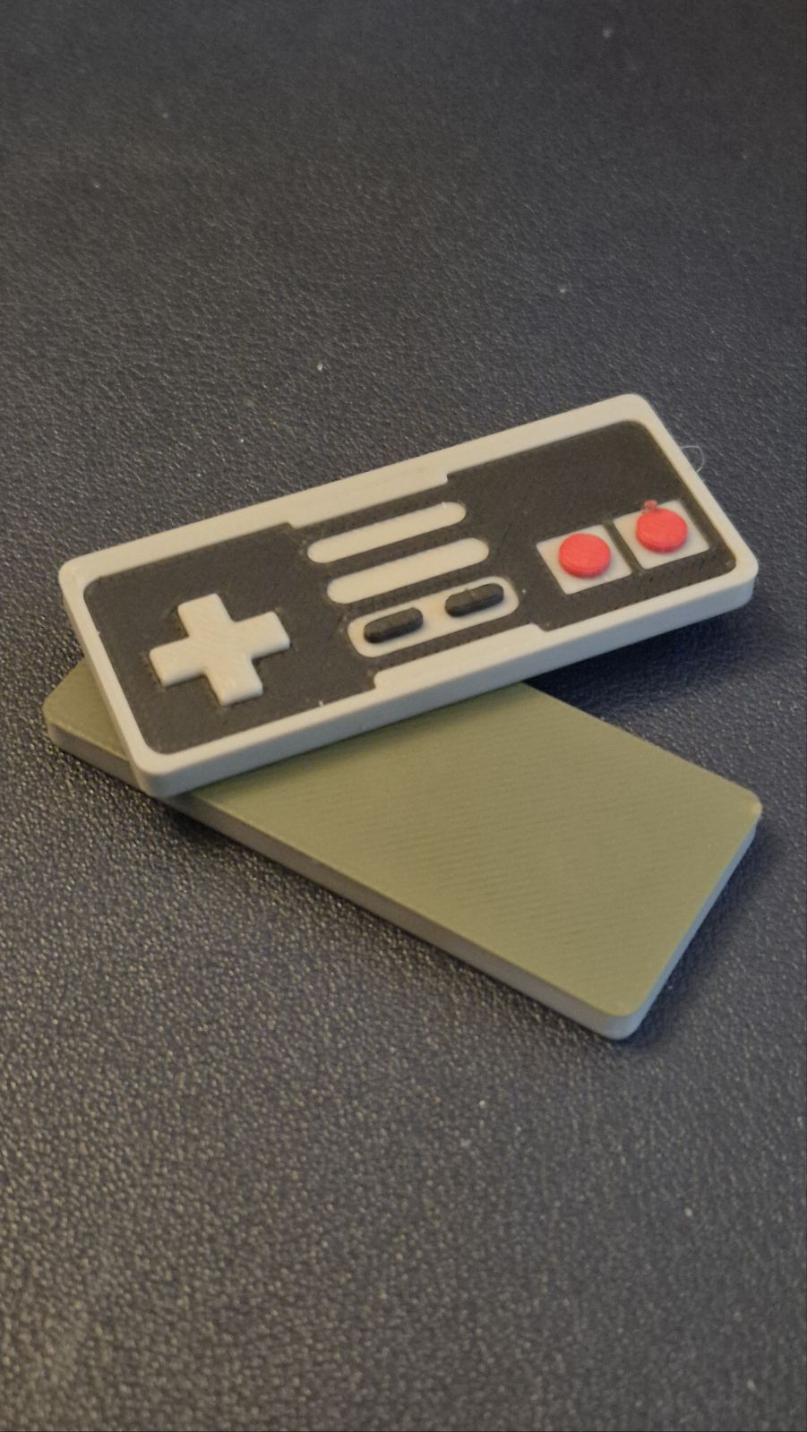 Miniatura 5 do modelo 3D NES controller fidget slider