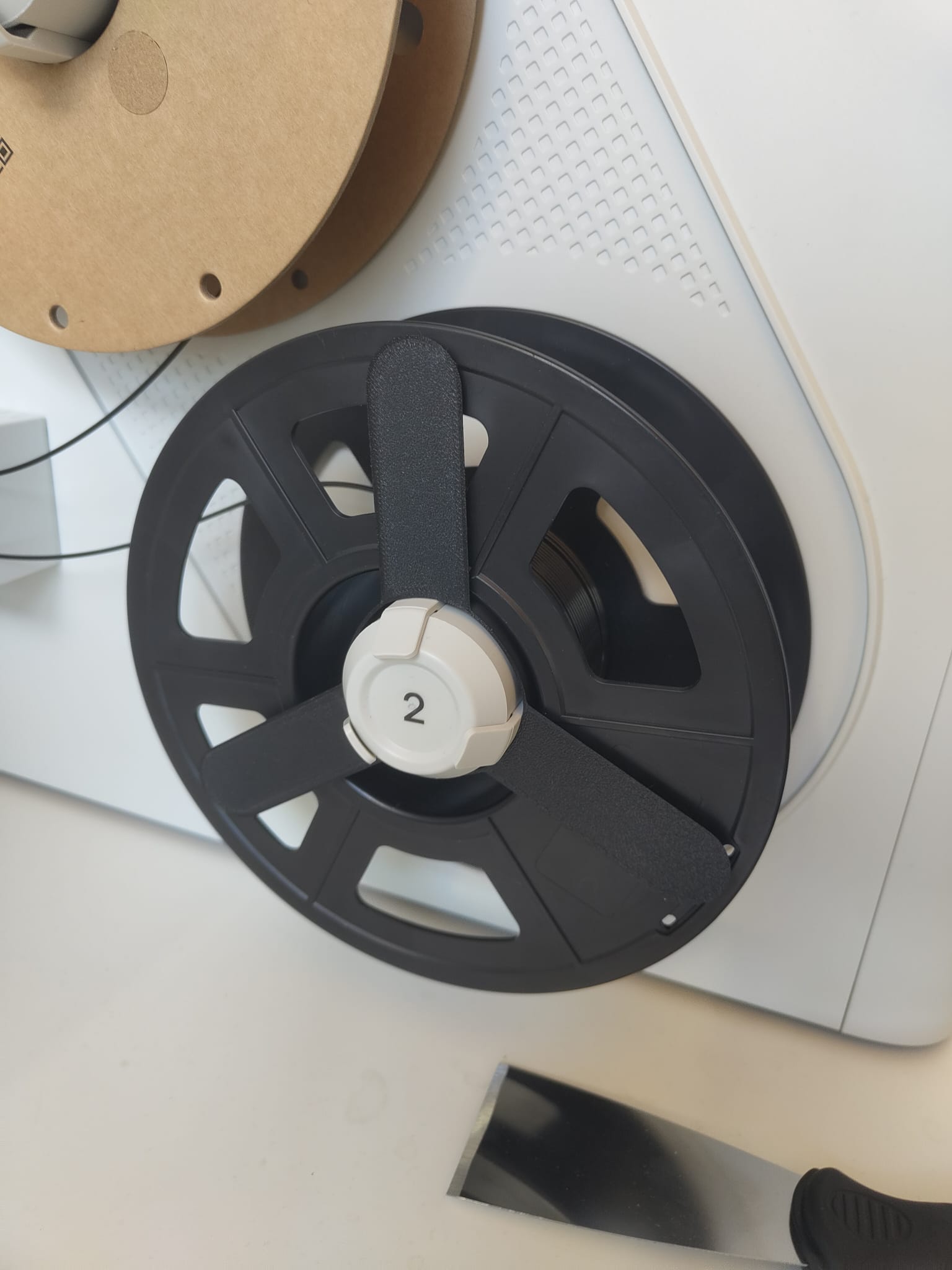 Snapmaker U1 – Oversized Filament Spool Retainer