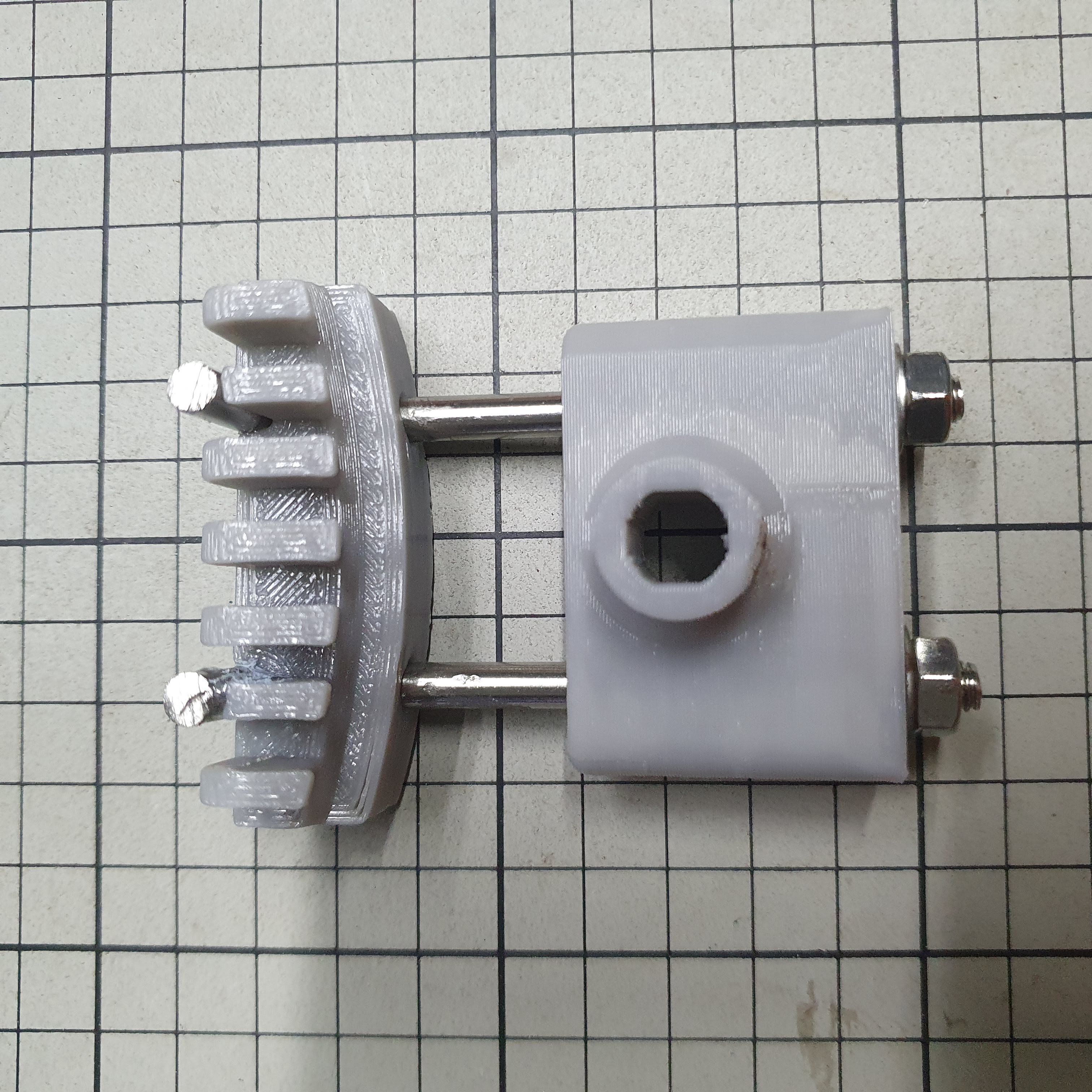 Klippermate Stringer Adjustable Badminton Clamp — thumbnail 7