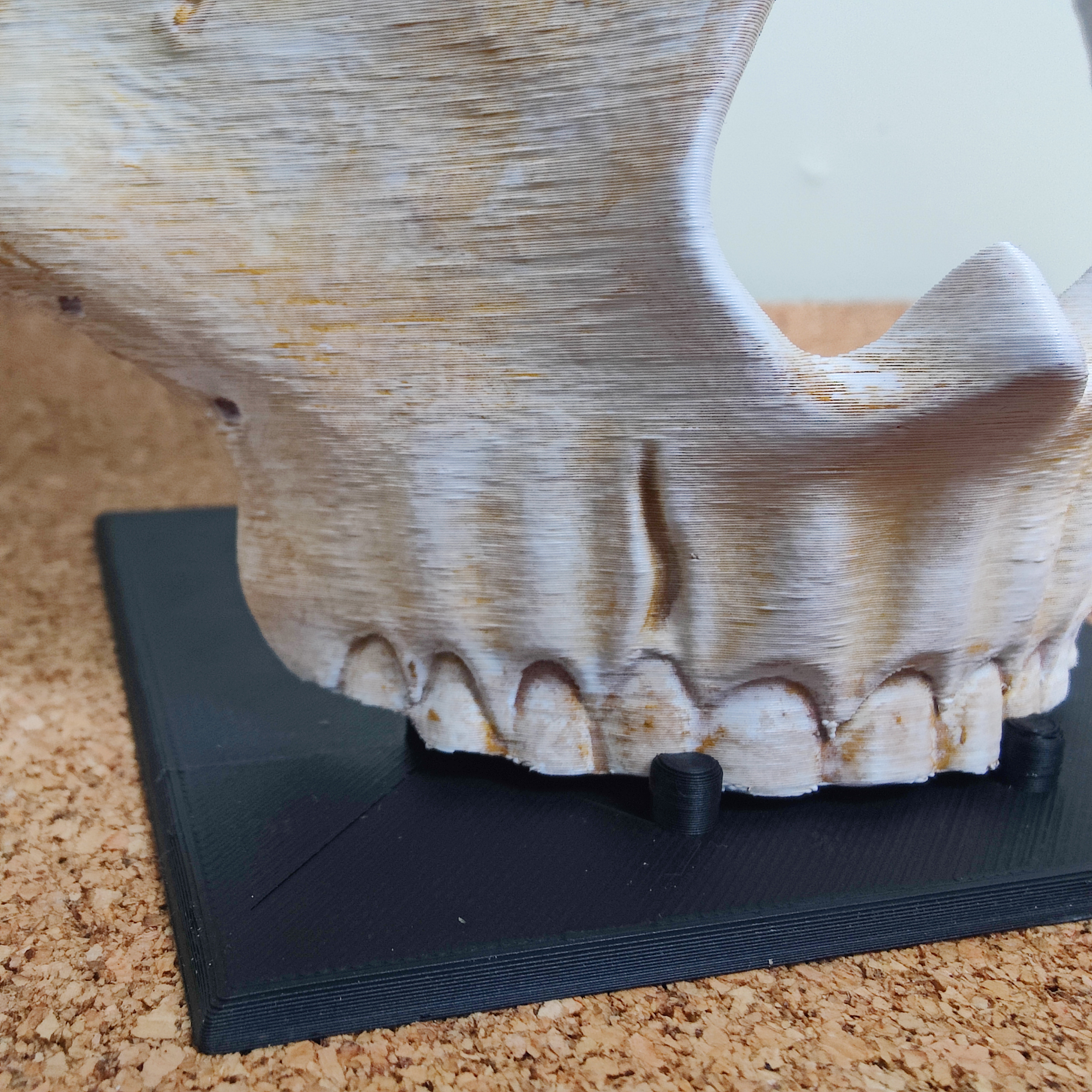 Miniatura 4 do modelo 3D Ghost Mask Stand