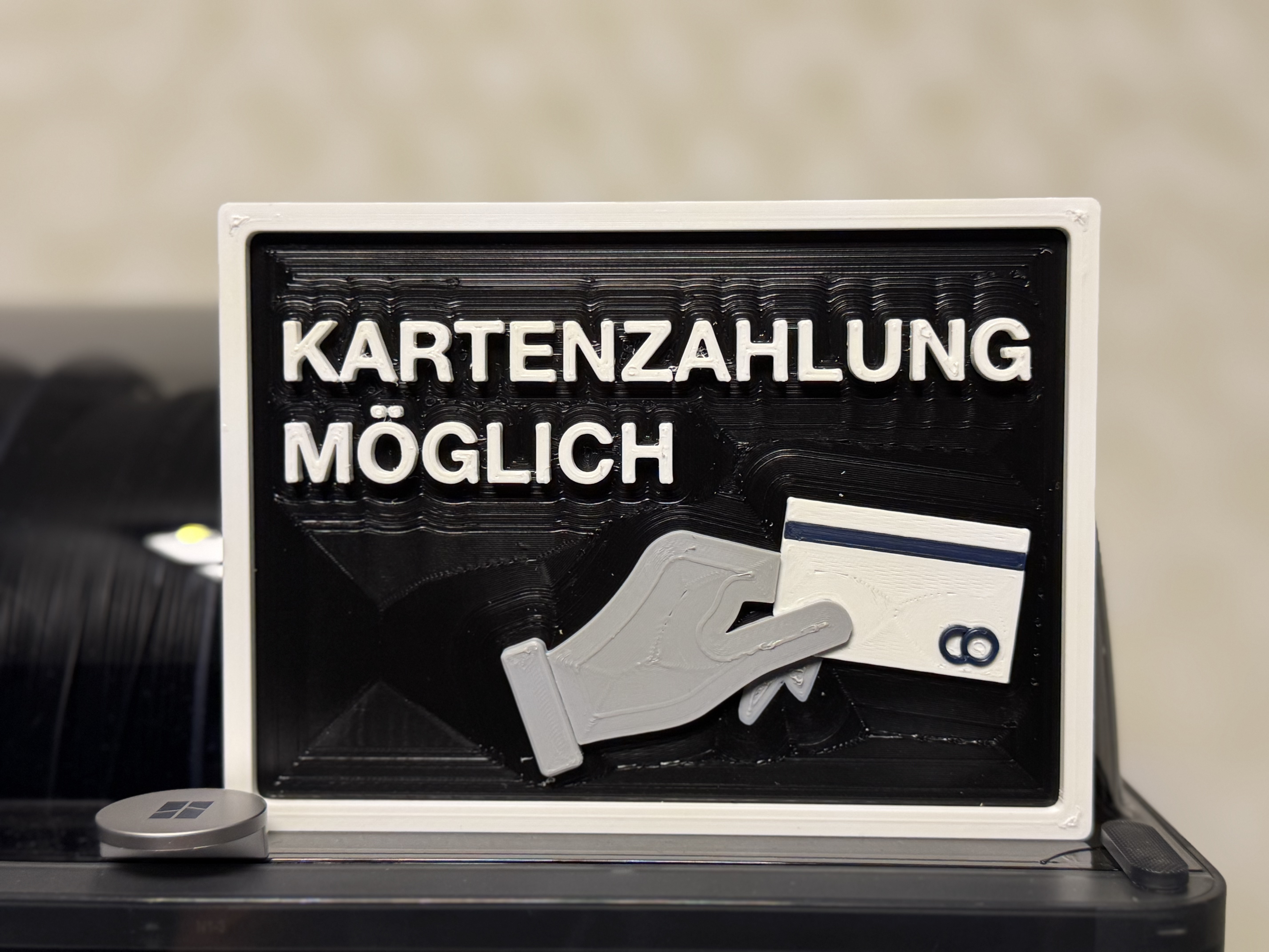 Kartenzahlung möglich! Modernes Multi-Color Schild