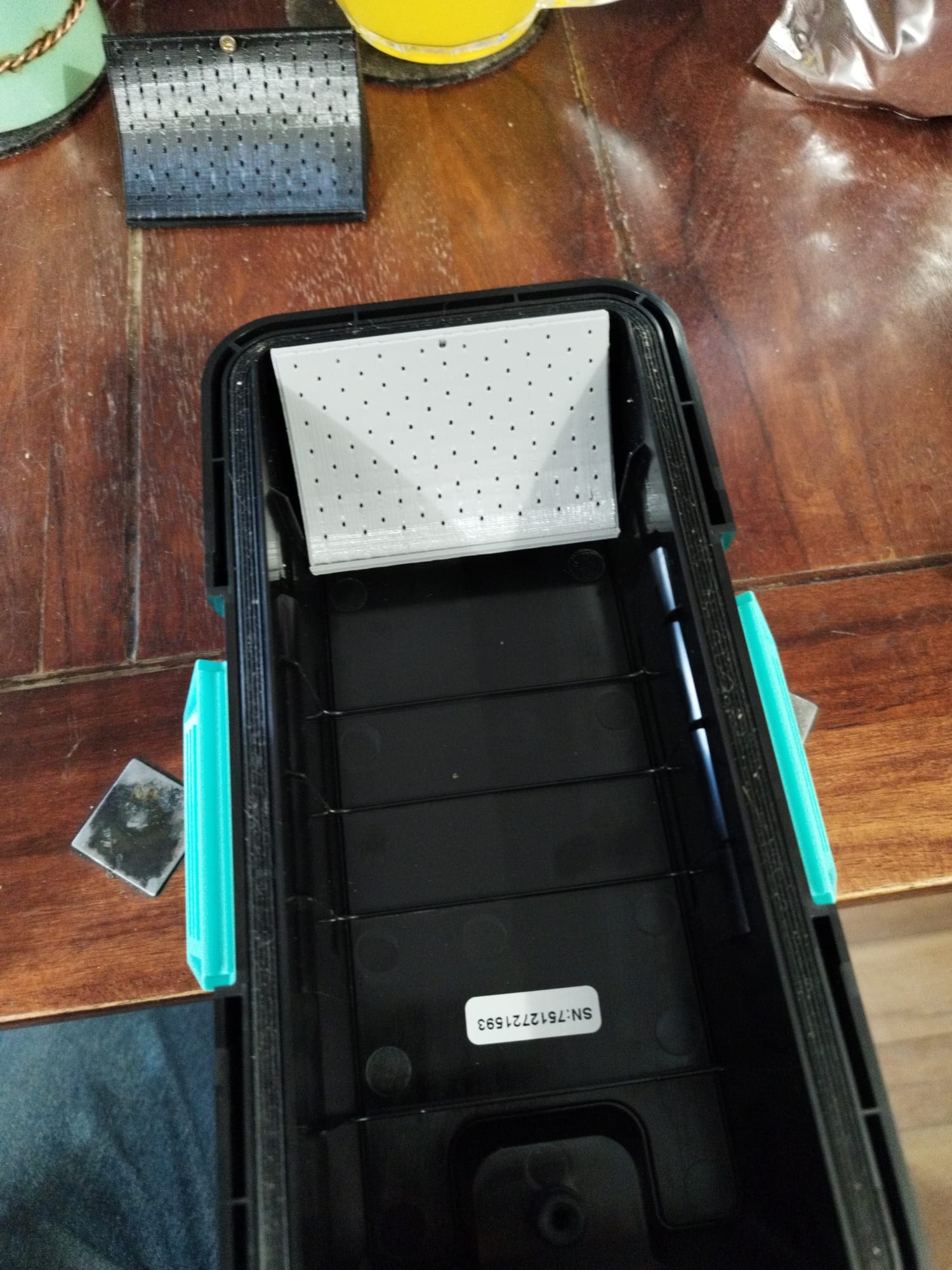 Pouzdro na silicagel pro Polymaker PolyDryer box 3D model