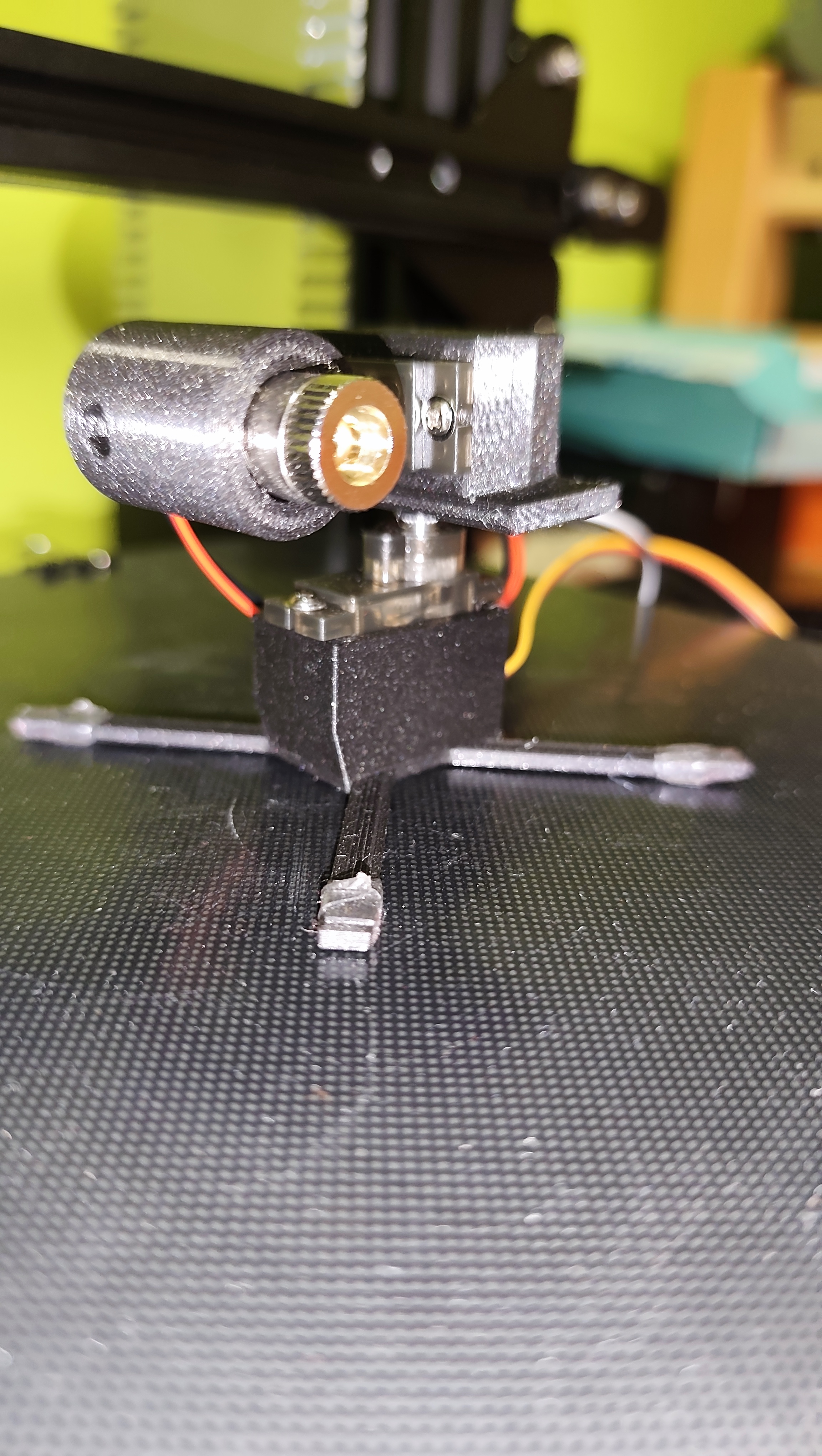 Servo mg90s laser turet