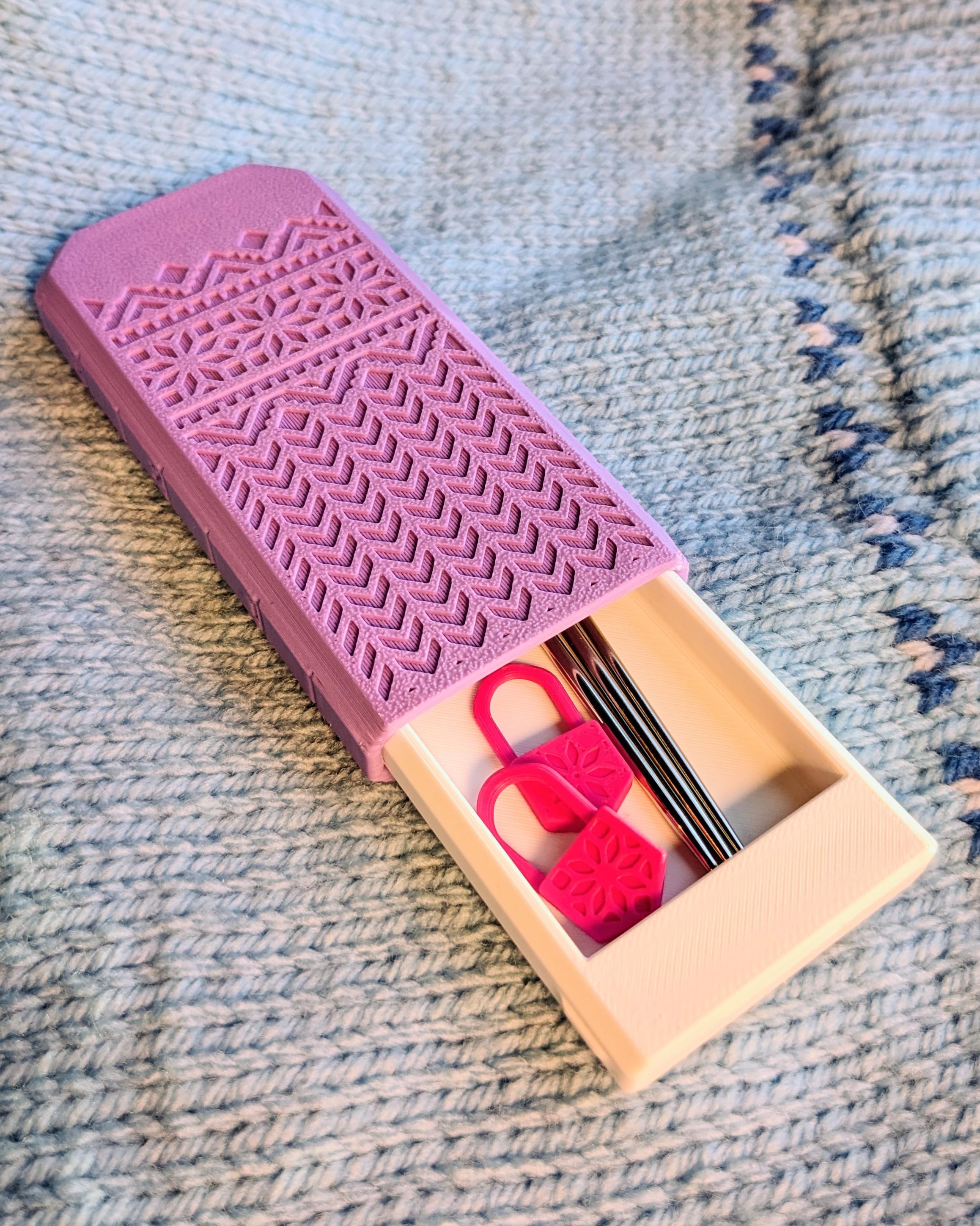 Snoflake Knit Kit Organizer
