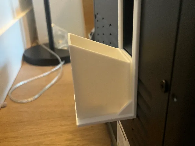 Flashforge AD5X poop bucket and holder