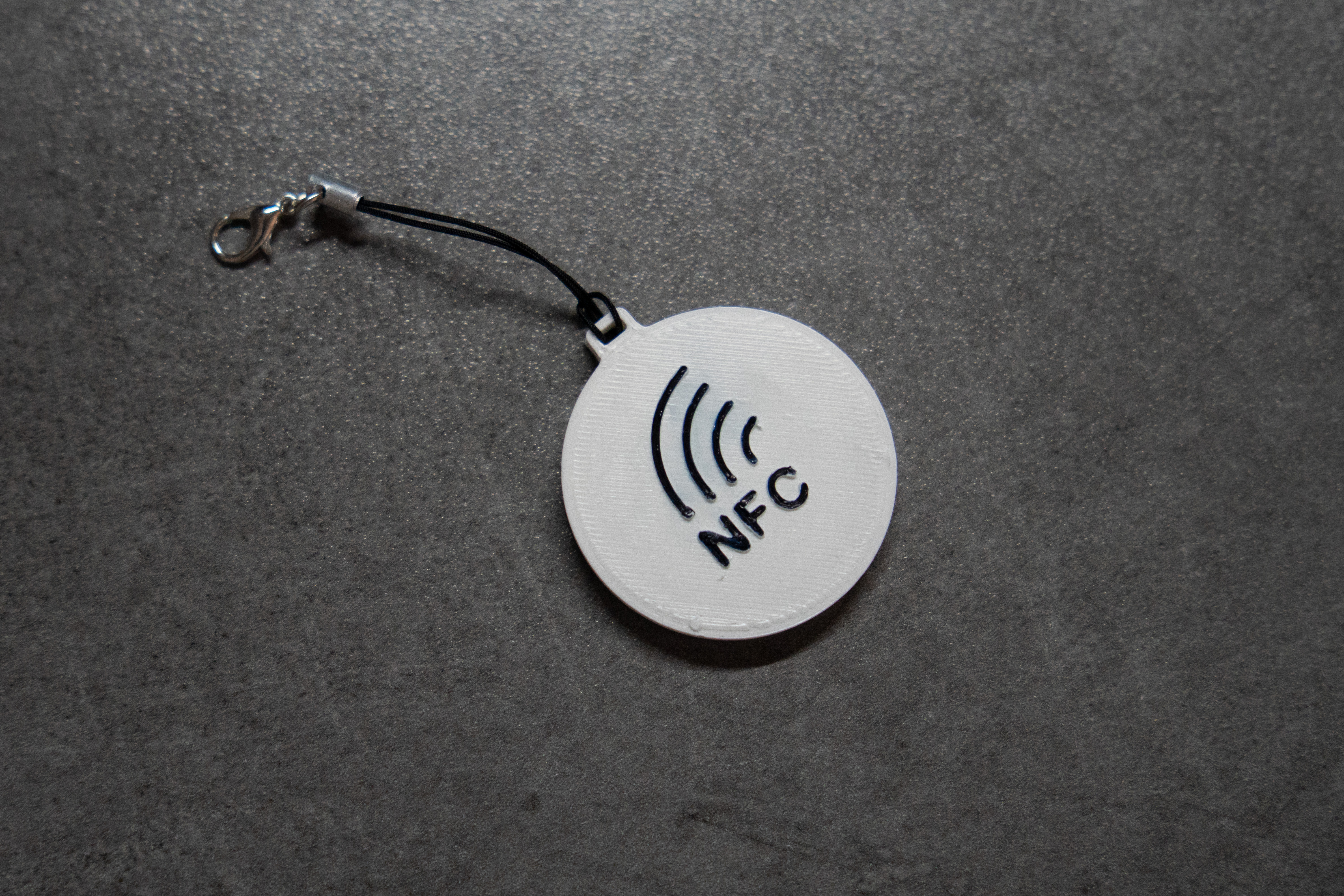 NFC KEYCHAIN for backpacks and keys