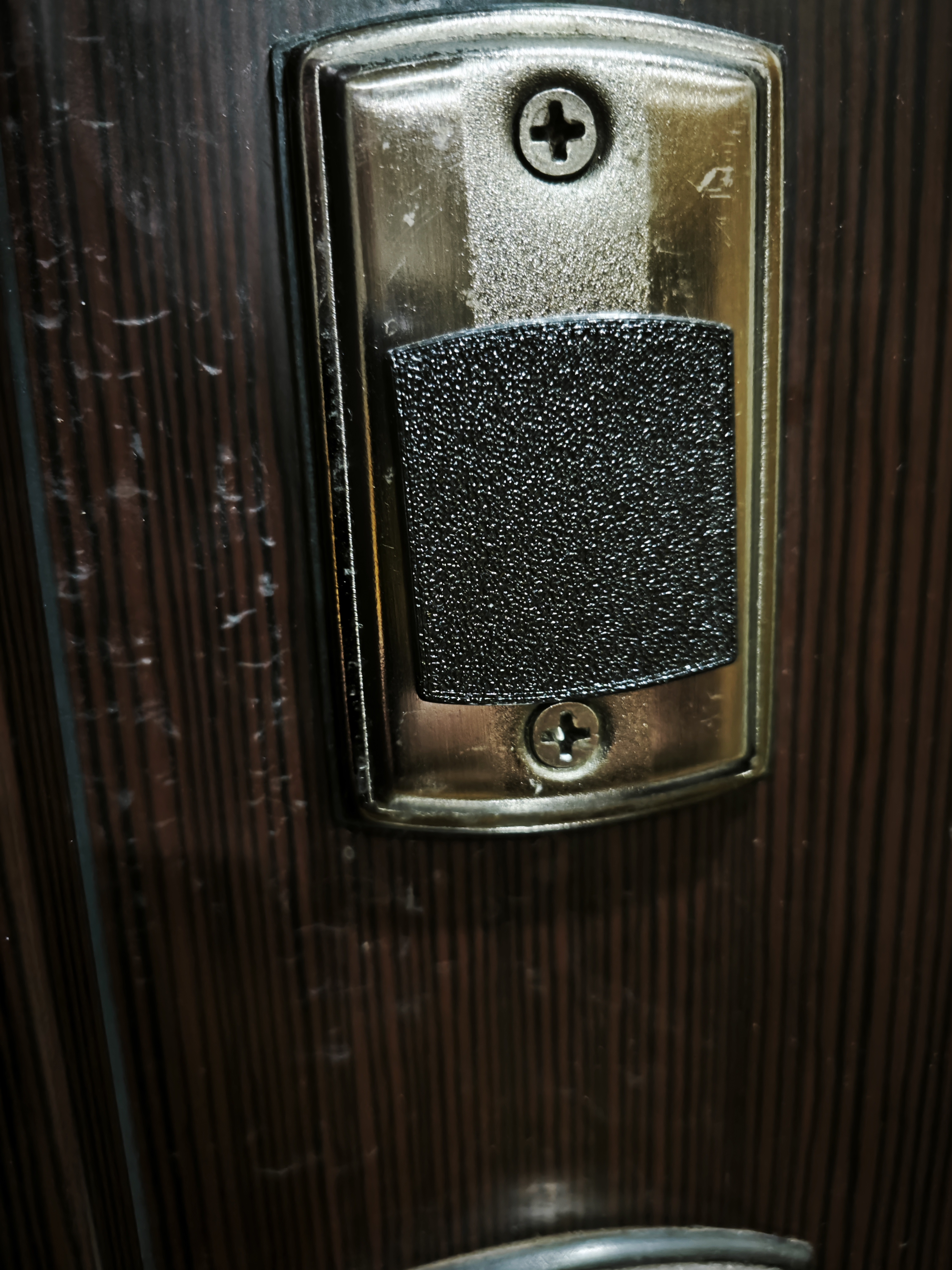 lockable lid