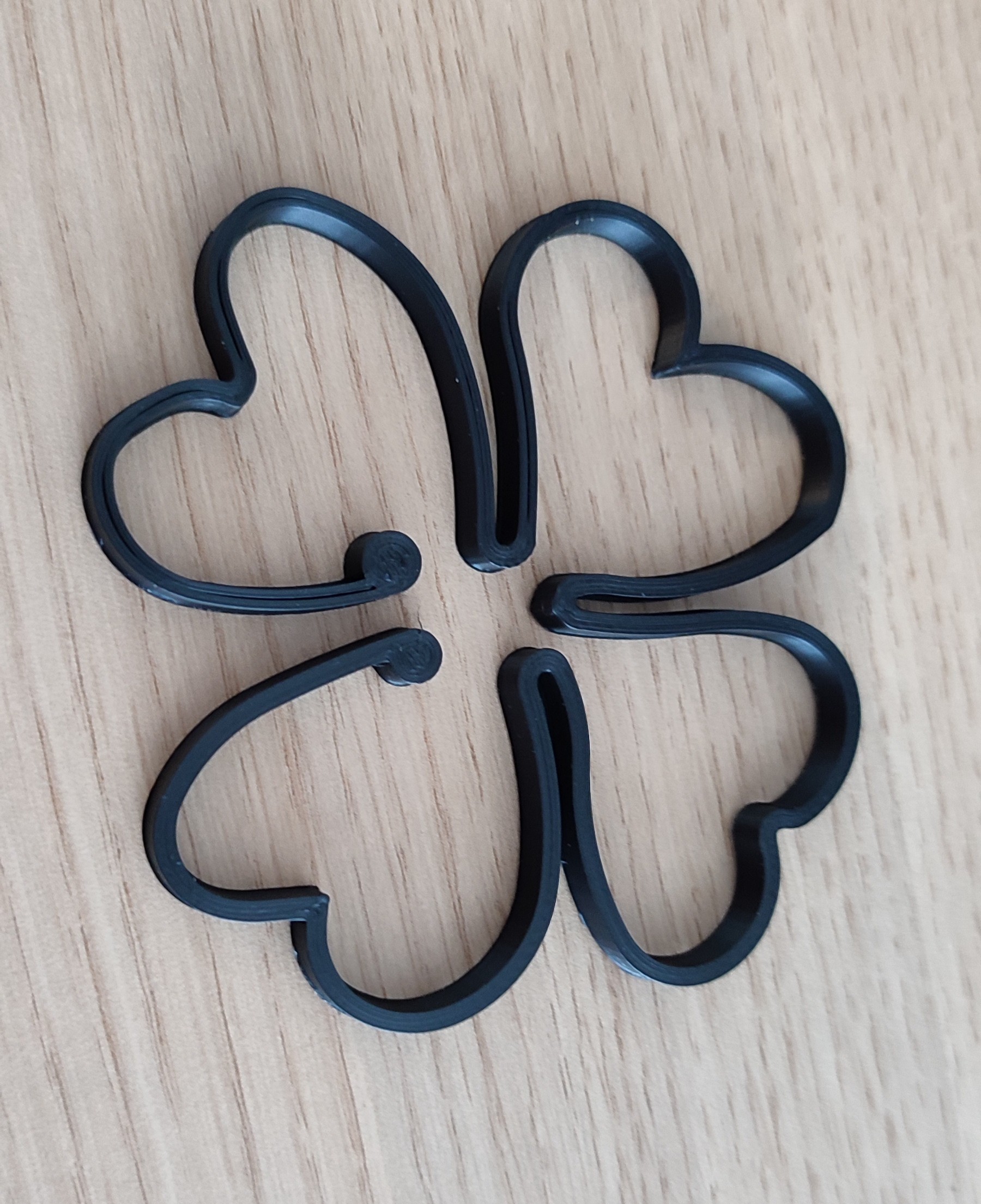 Miniatura 2 do modelo 3D Simple flower holder