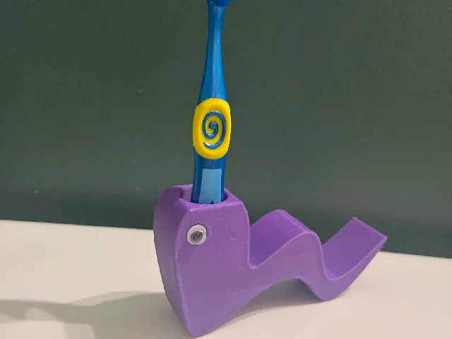 Child's Toothbrush Holder - Worm/Snake