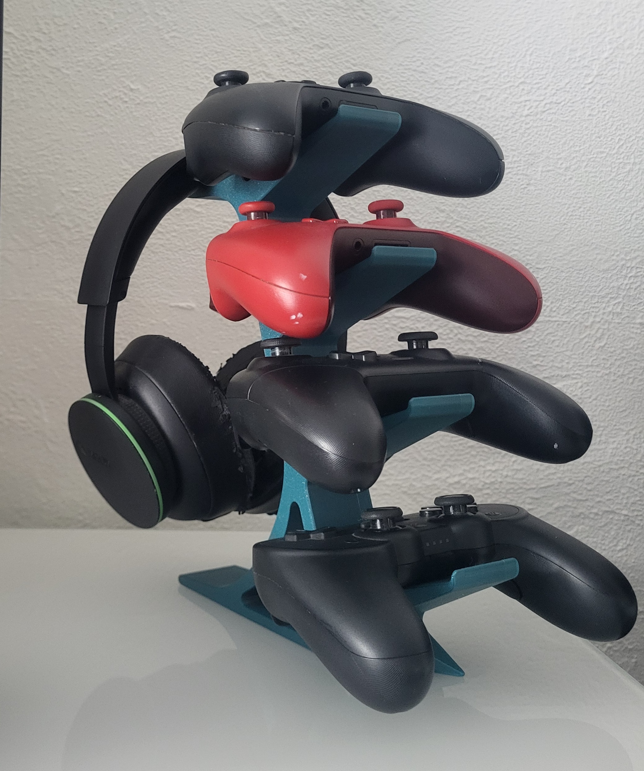 Gaming Stand — miniatura 2