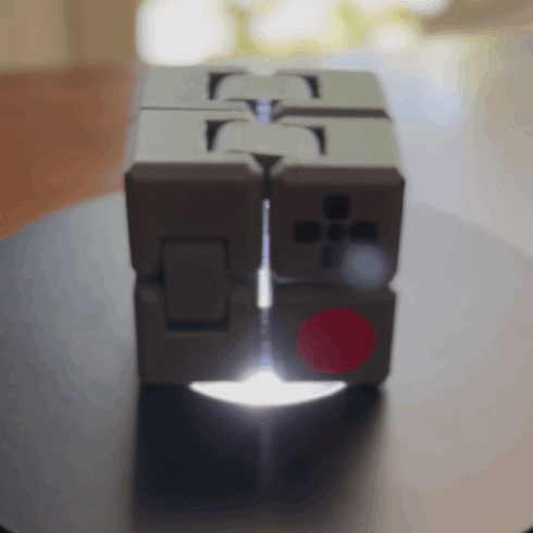 Miniatura 5 do modelo 3D 8-Bit Infinity Cube
