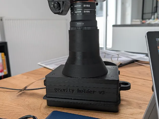 gravity-holder 35mm Negative Film Scanner